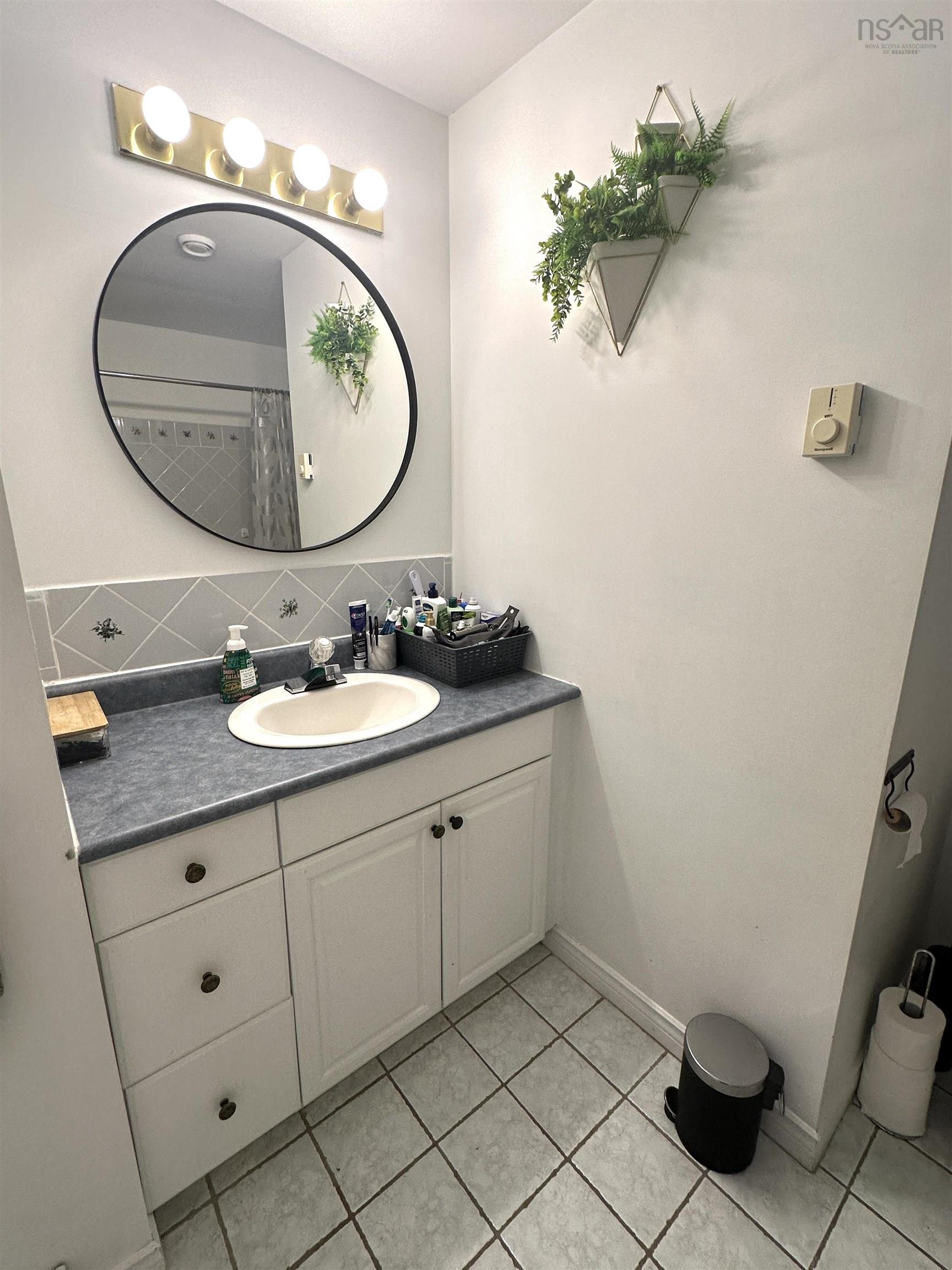 $635,000.00: 44 Molega Lake Park Road, Molega Lake