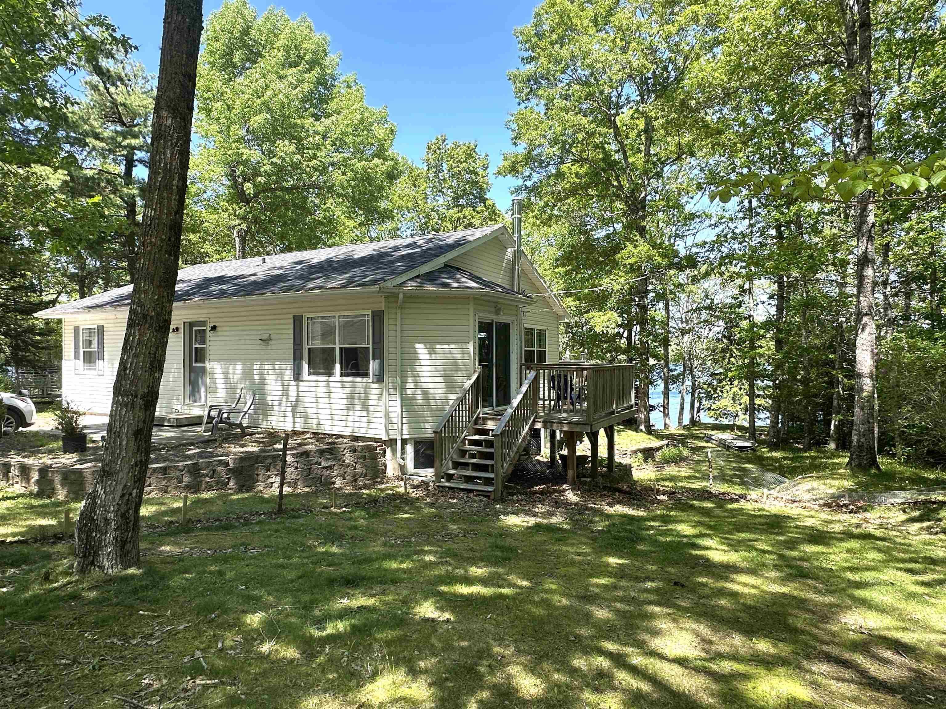 $635,000.00: 44 Molega Lake Park Road, Molega Lake