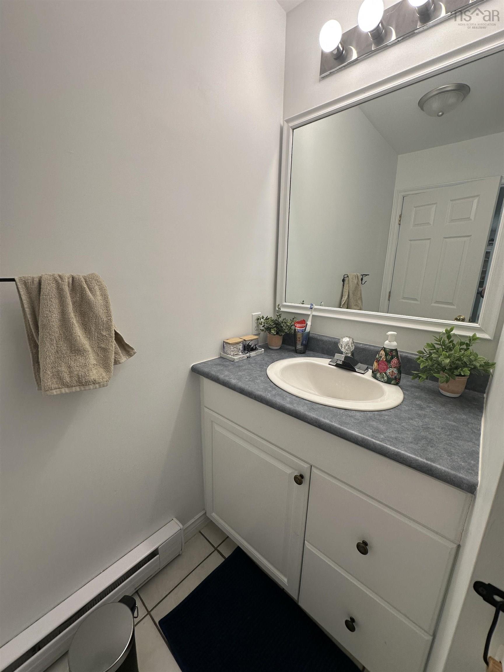 $635,000.00: 44 Molega Lake Park Road, Molega Lake