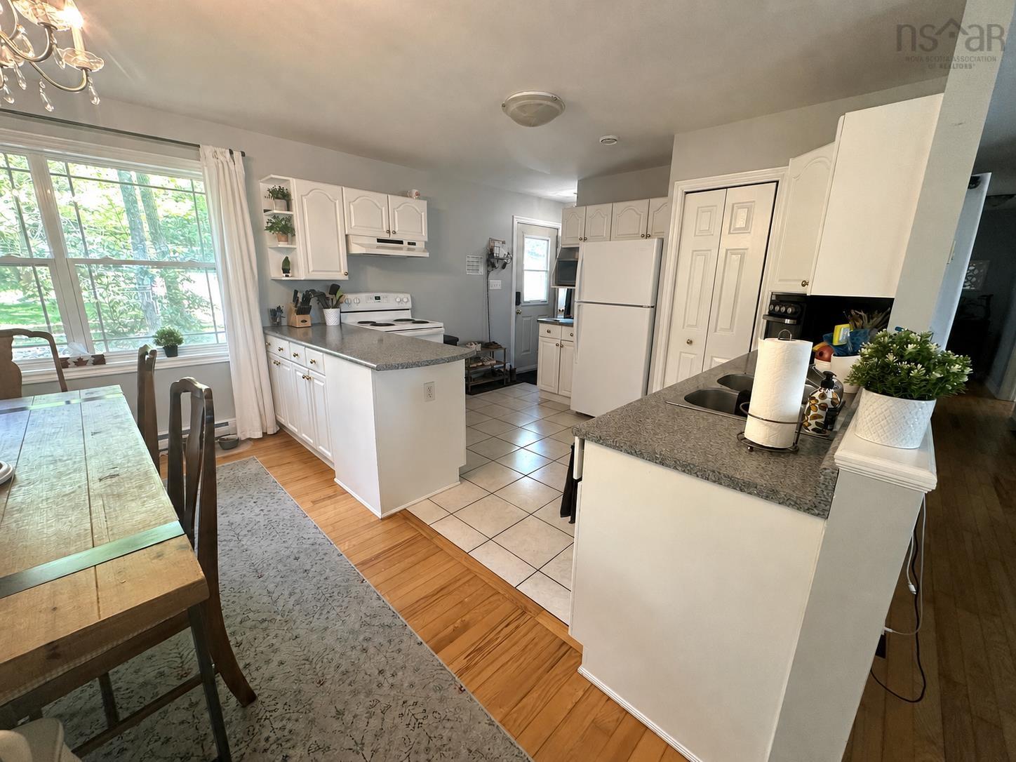 $635,000.00: 44 Molega Lake Park Road, Molega Lake