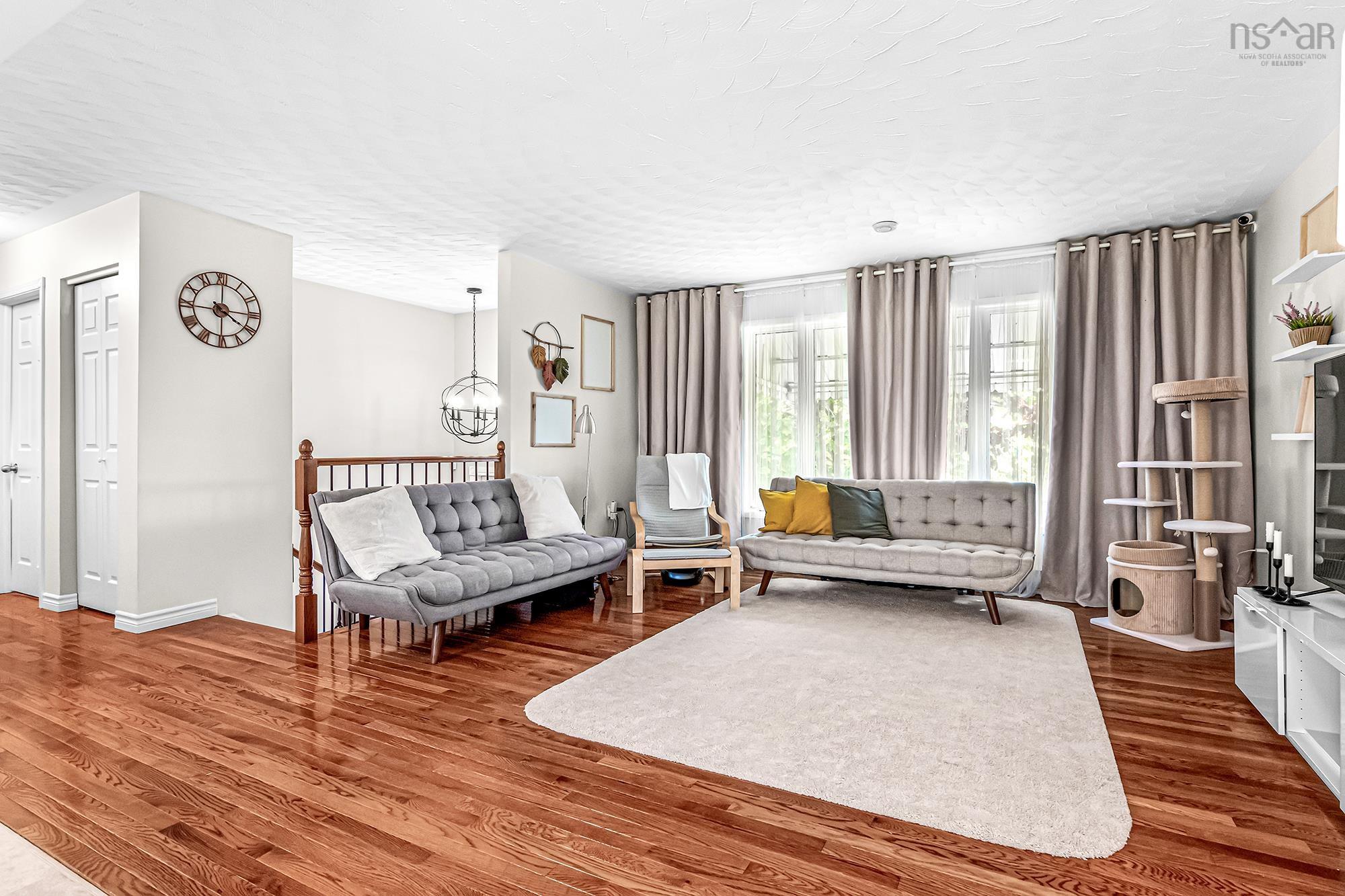 $549,900.00: 222 Churchill Downs Circle, Lower Sackville
