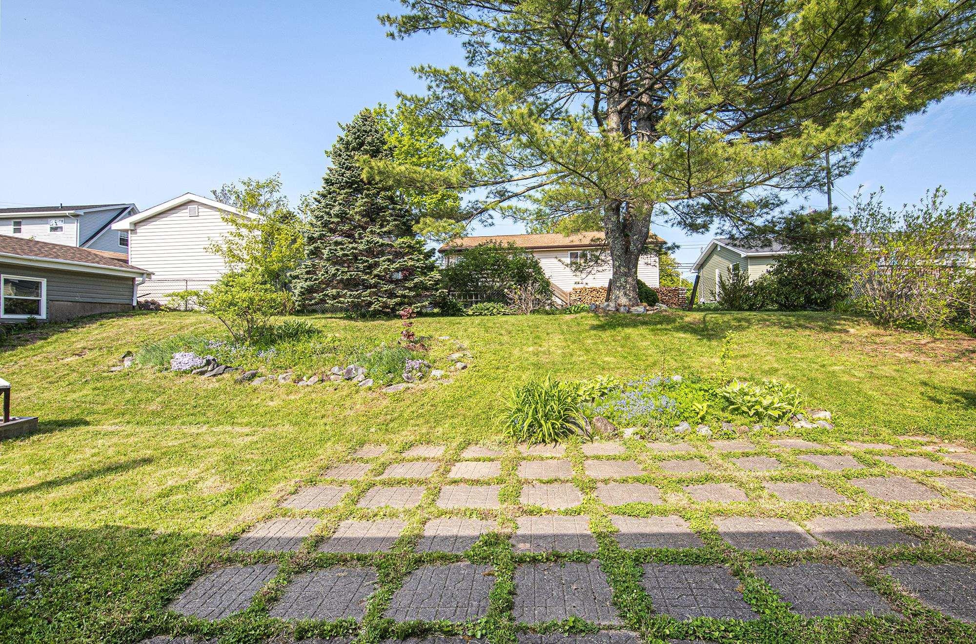 $549,900.00: 222 Churchill Downs Circle, Lower Sackville