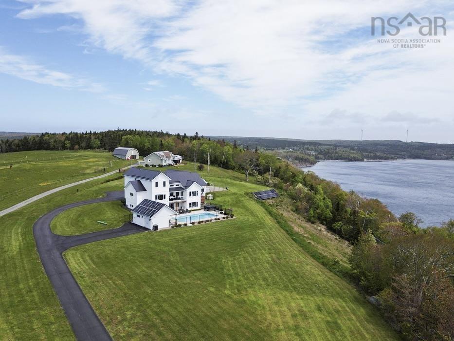 $1,465,000.00: 2000 Hillside Boularderie Road, Hillside Boularderie