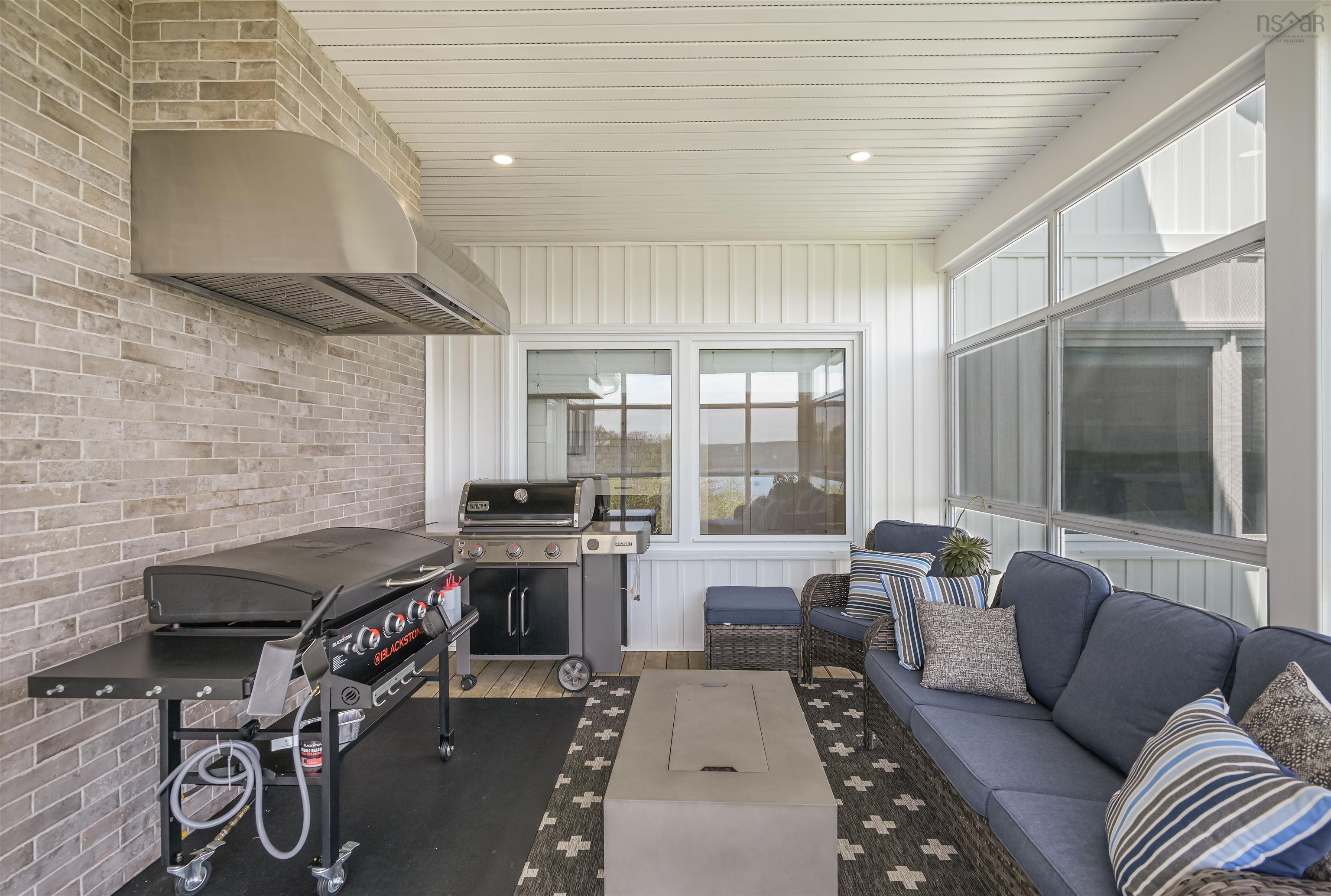 $1,465,000.00: 2000 Hillside Boularderie Road, Hillside Boularderie