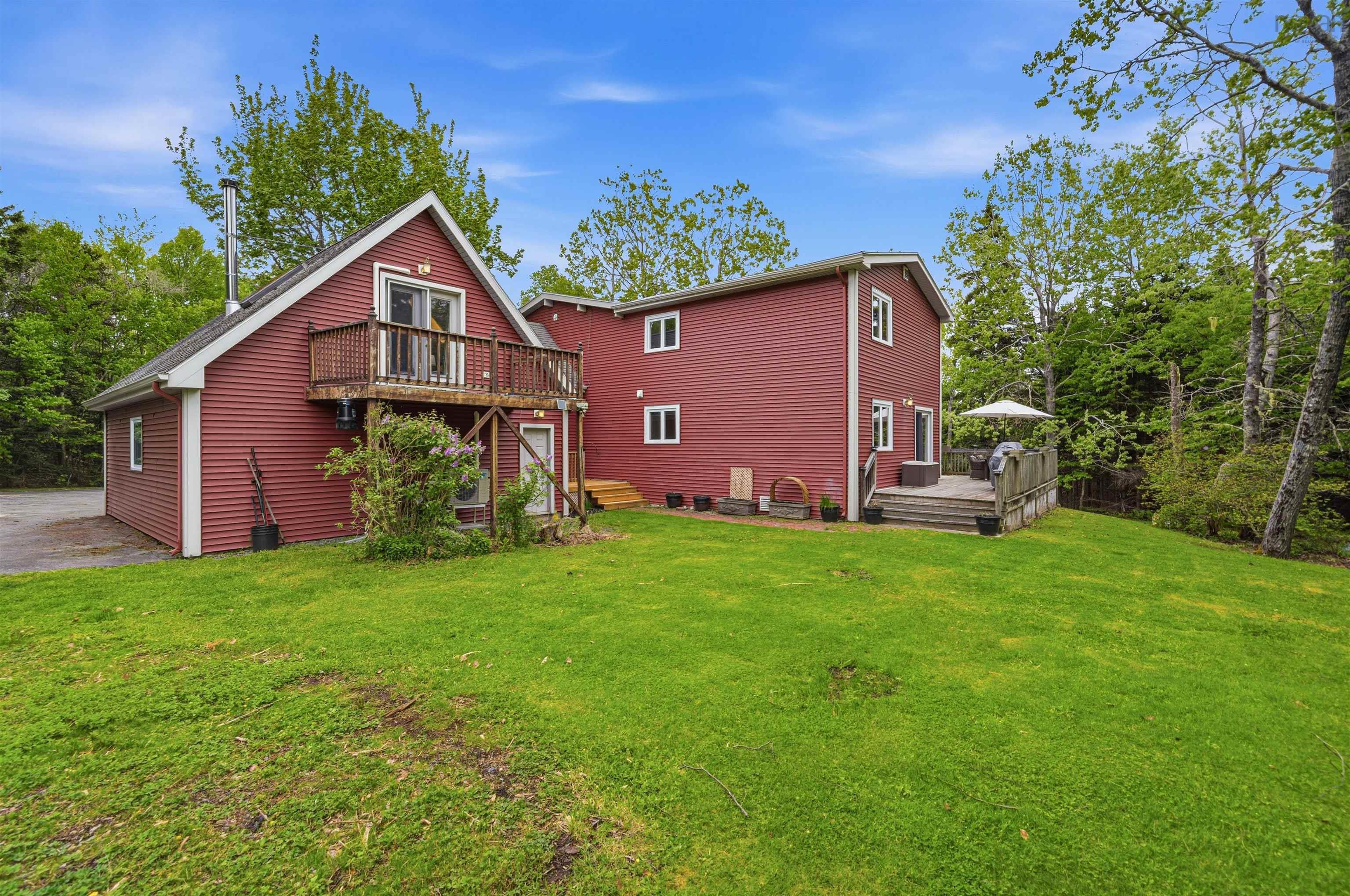 $989,900.00: 943 West Porters Lake Road, West Porters Lake