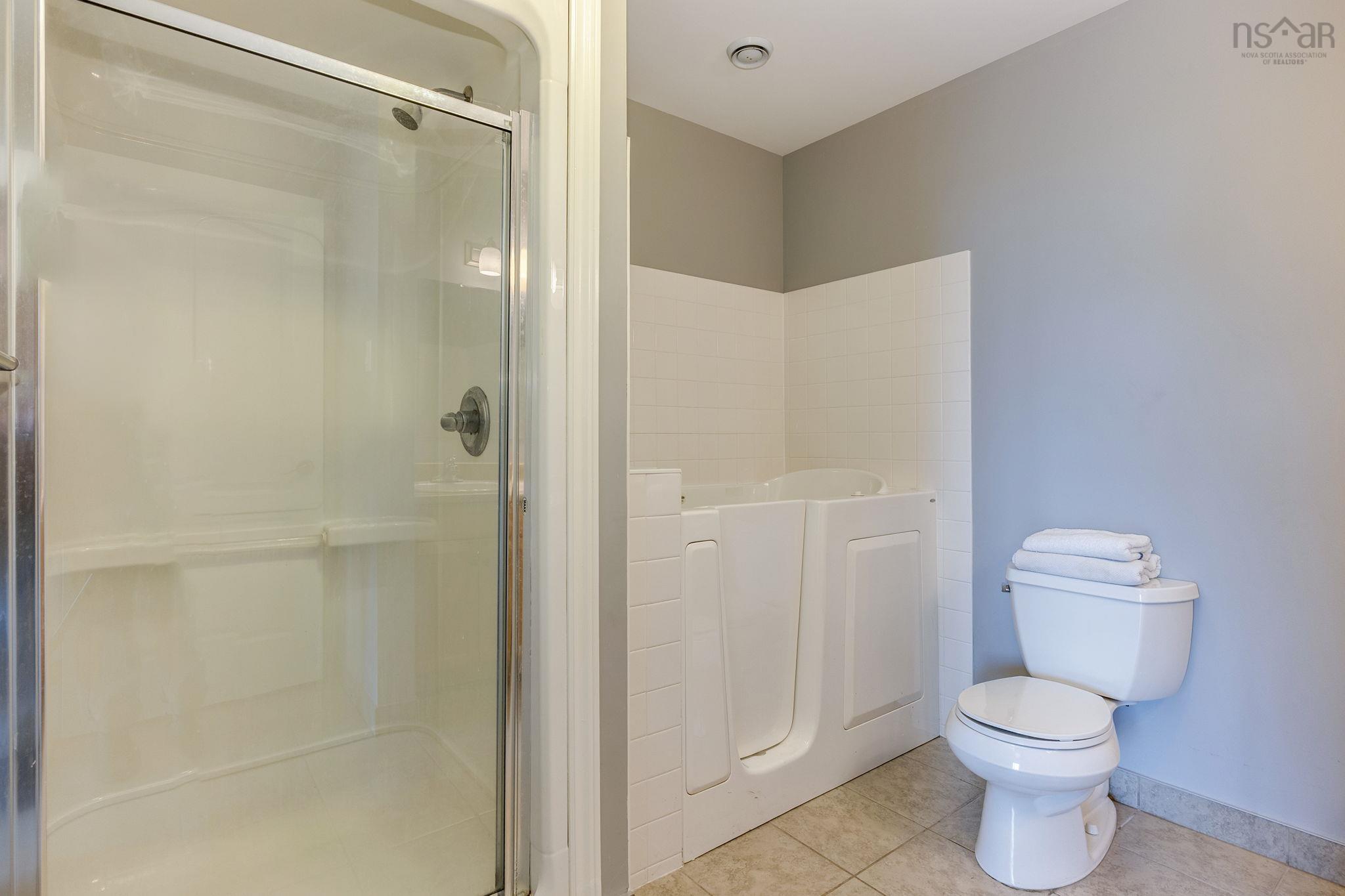 402 5839 Cunard Street, Halifax, NS (MLS 202614081)