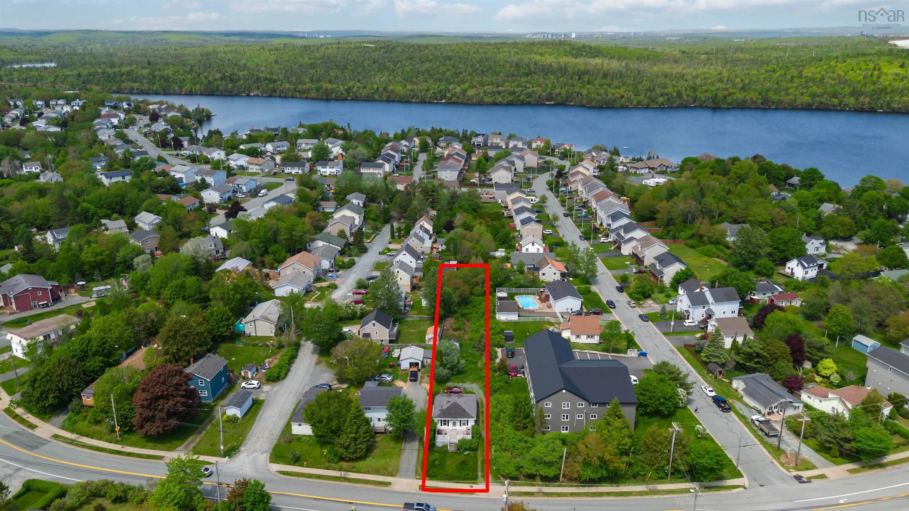 $154,900.00: 1531 St Margarets Bay Road, Lakeside