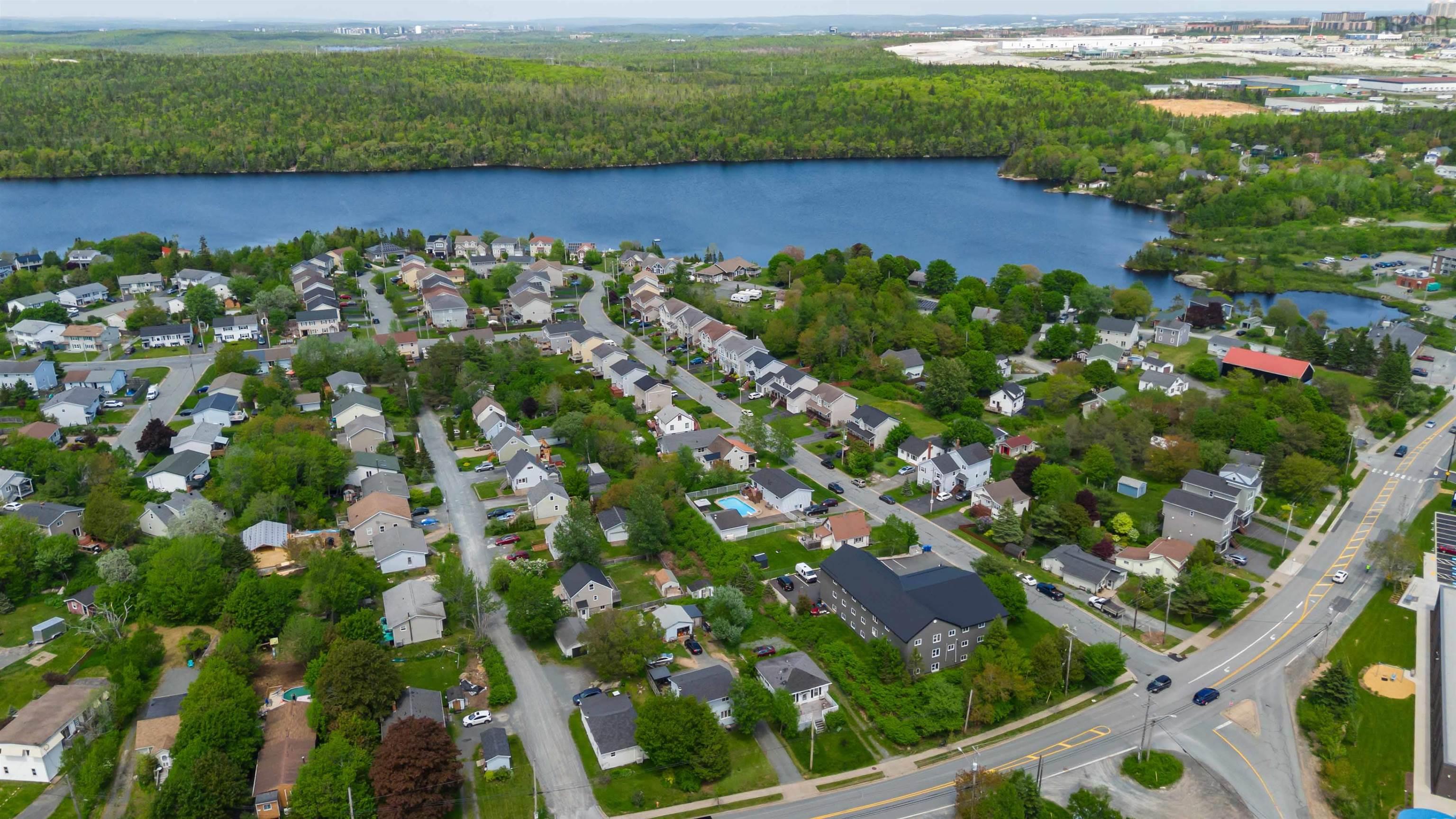 $154,900.00: 1531 St Margarets Bay Road, Lakeside