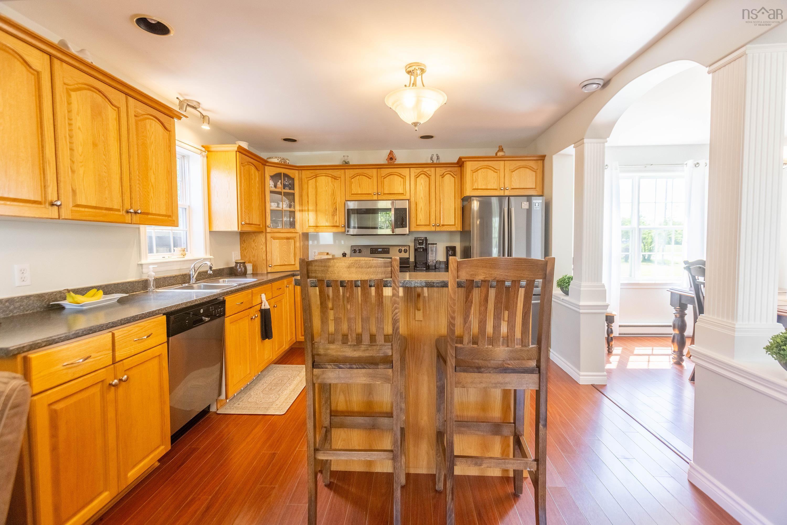 $419,000.00: 194 King Street, Parrsboro