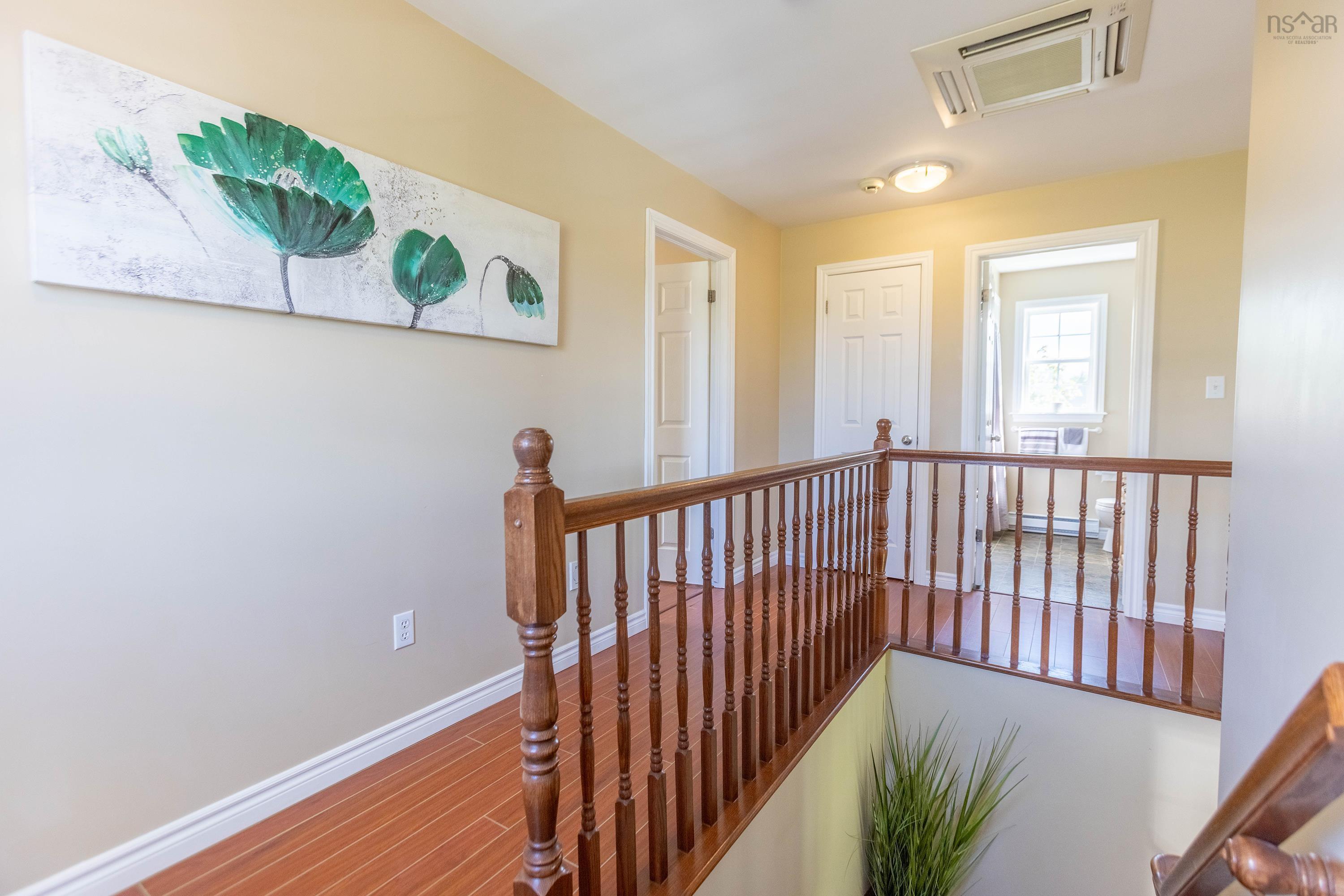$419,000.00: 194 King Street, Parrsboro