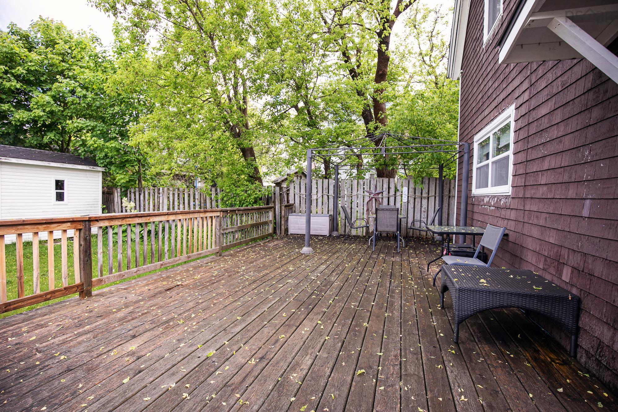 $179,900.00: 14 Clifford Street, Amherst