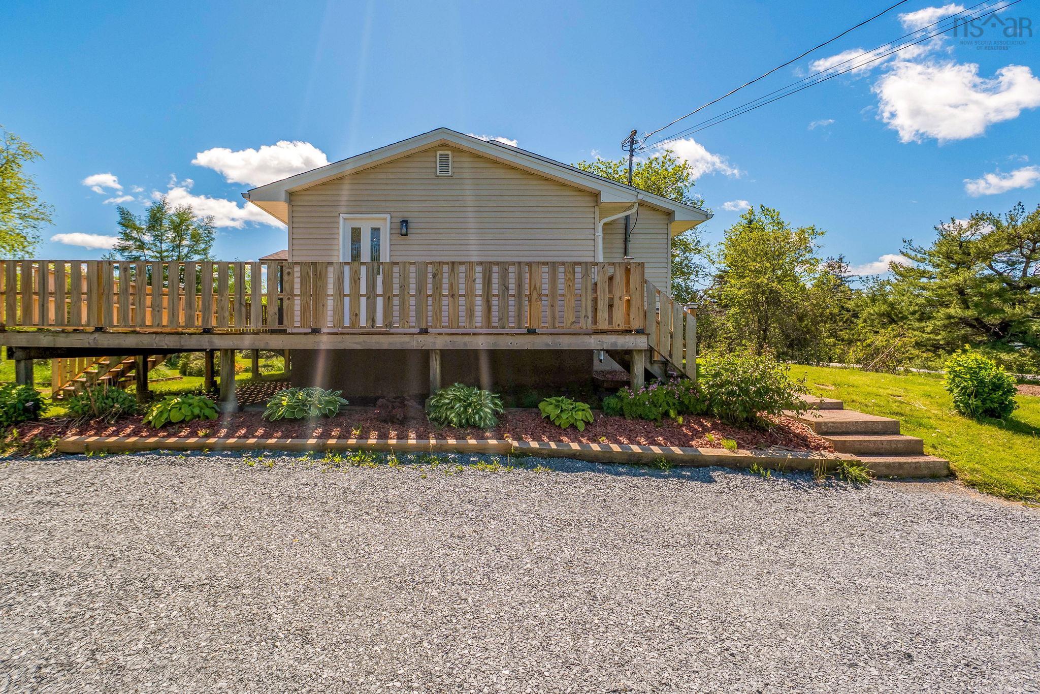 $459,900.00: 112 Dutch Settlement Road, Lantz