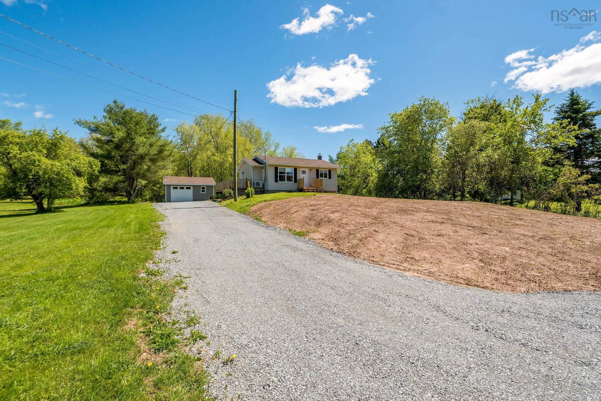 $459,900.00: 112 Dutch Settlement Road, Lantz