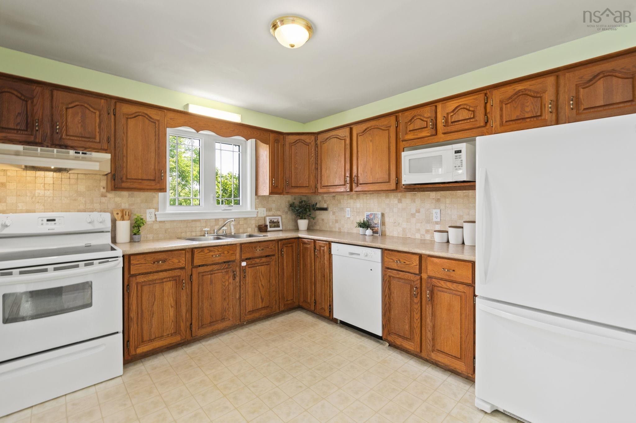 31 Sophia Crescent, Cole Harbour, NS (MLS 202614113)