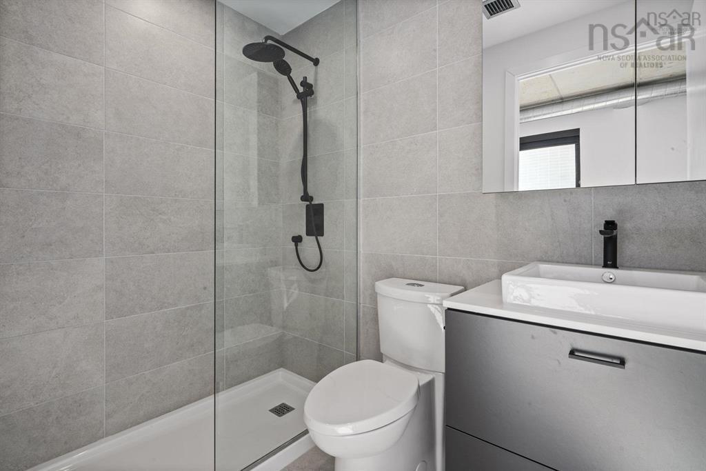 $544,900.00: 606 5511 Bilby Street, Halifax