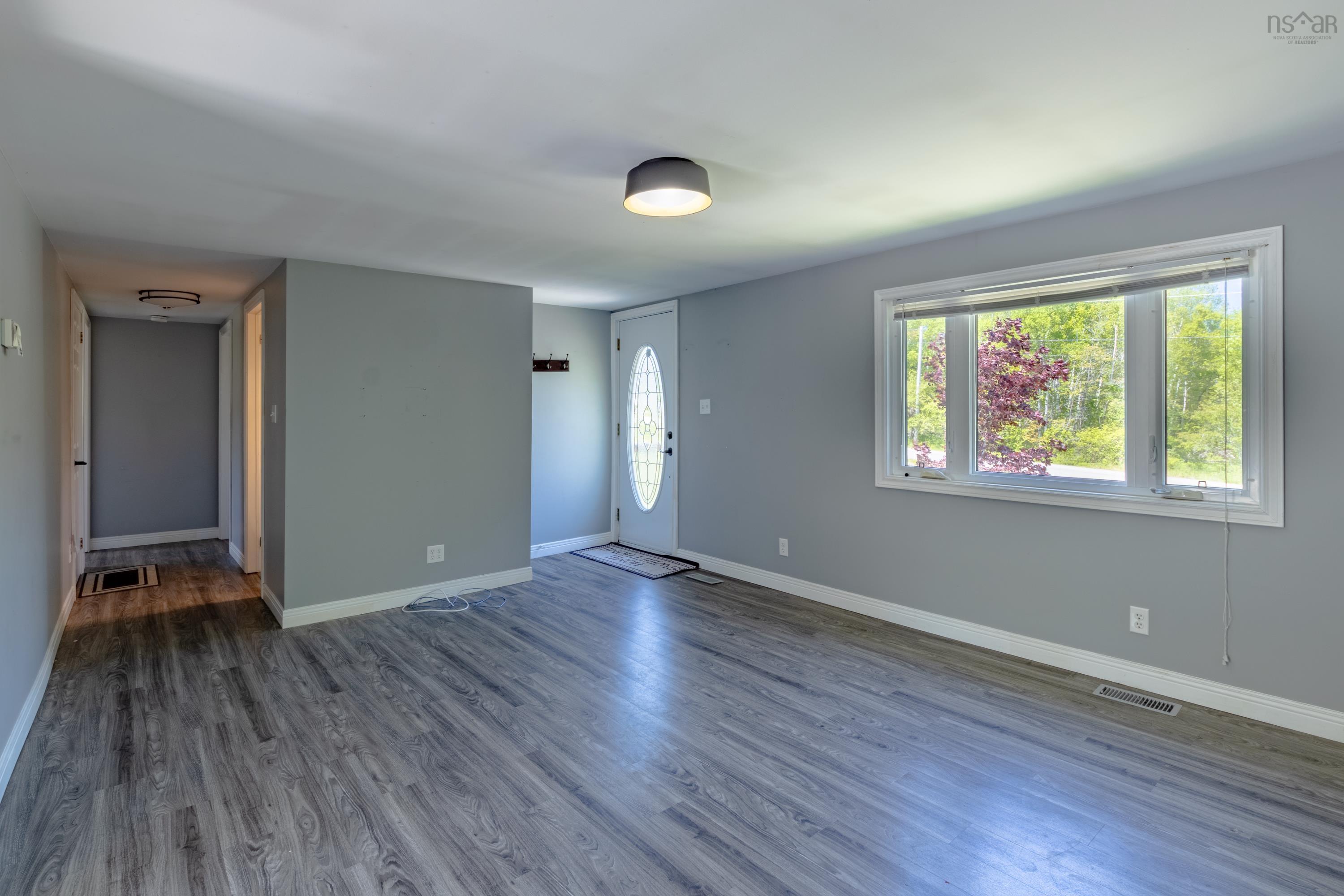 $239,000.00: 596 New Edinburgh Road, New Edinburgh