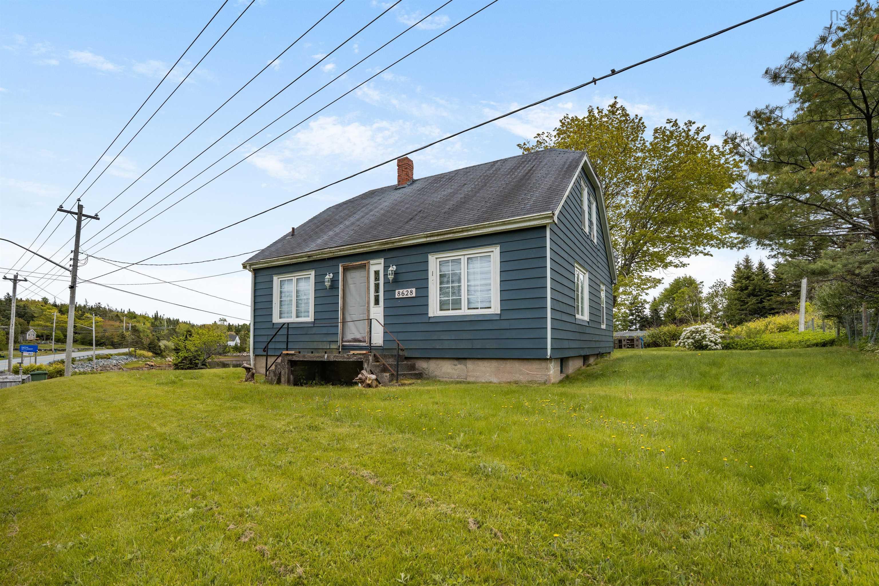 $379,900.00: 8628 Highway 7 Highway E, Musquodoboit Harbour
