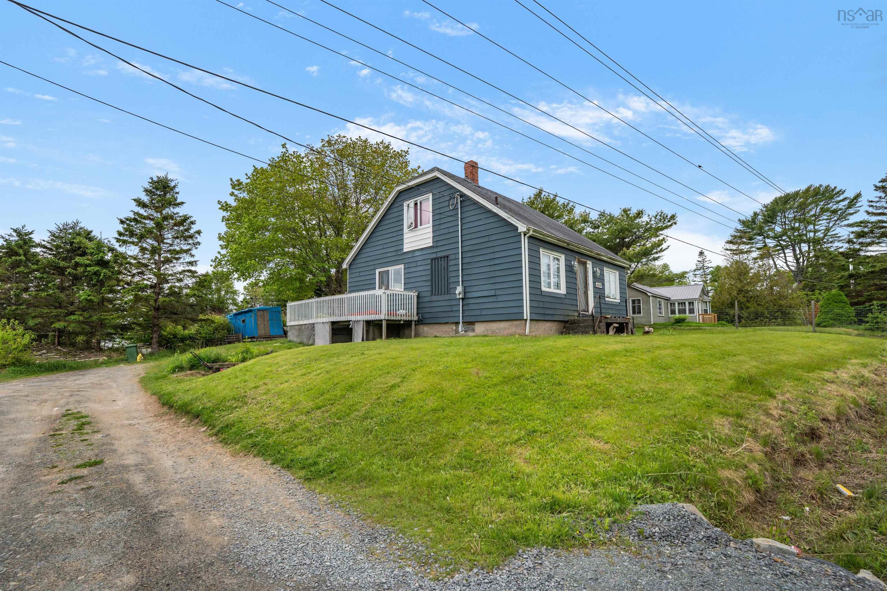 $379,900.00: 8628 Highway 7 Highway E, Musquodoboit Harbour