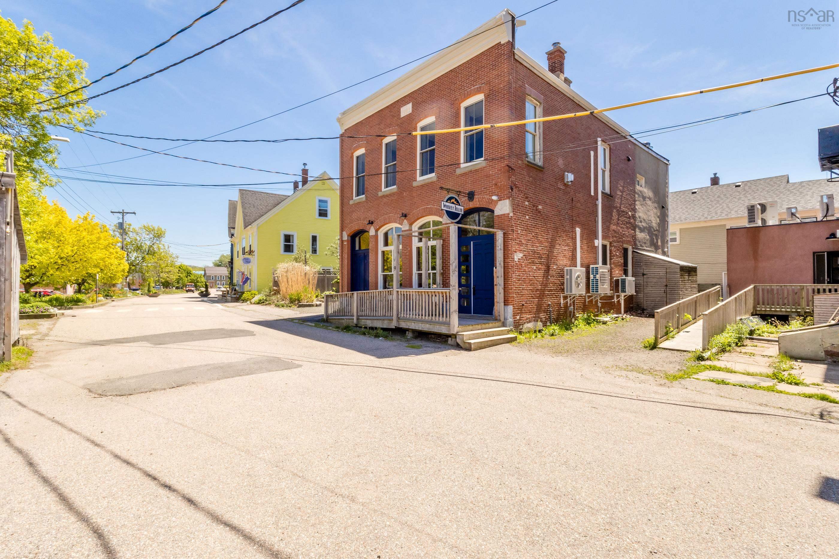 $749,900.00: 9 Church Street, Annapolis Royal