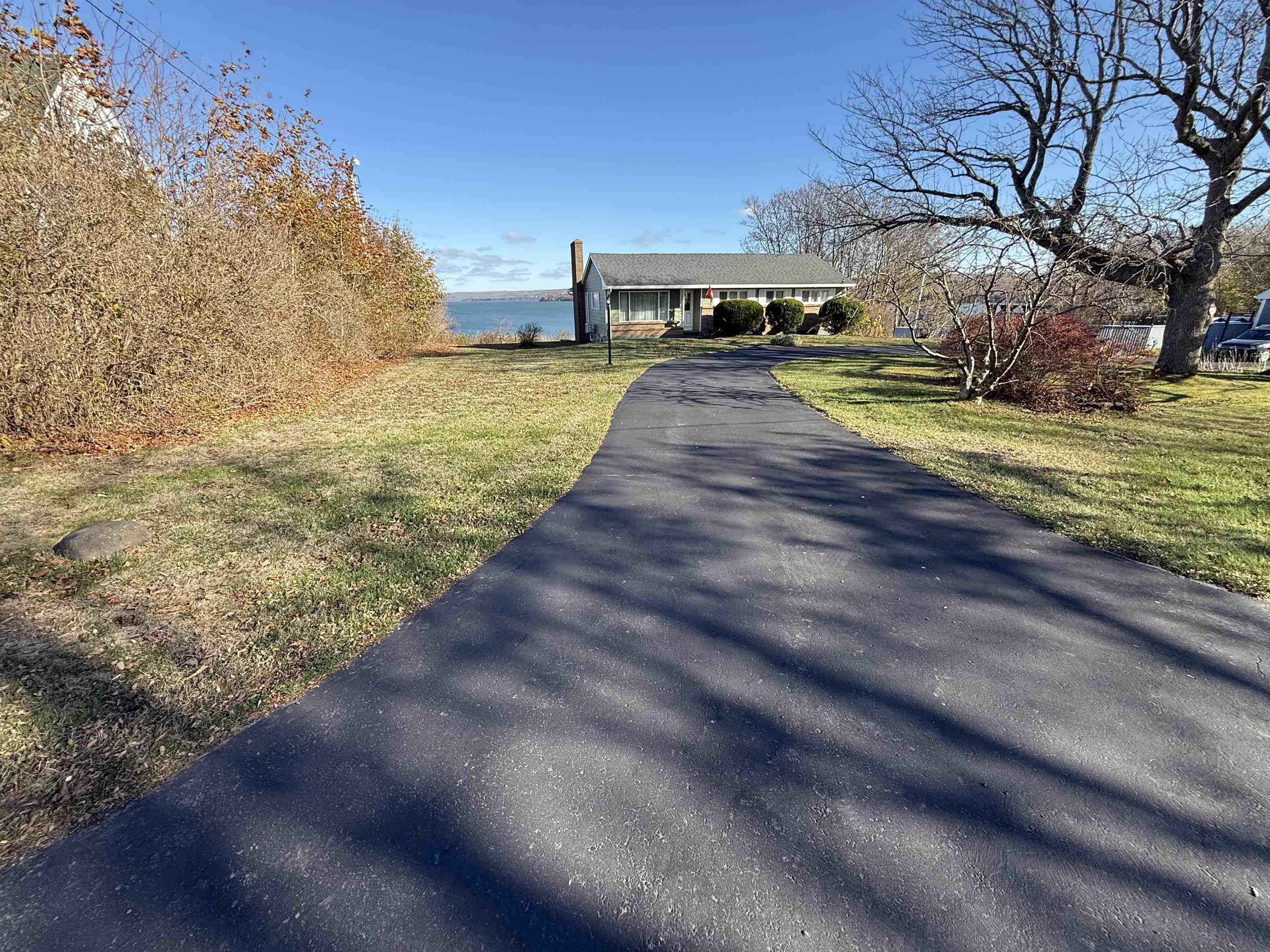$525,000.00: 42 Montague Row, Digby