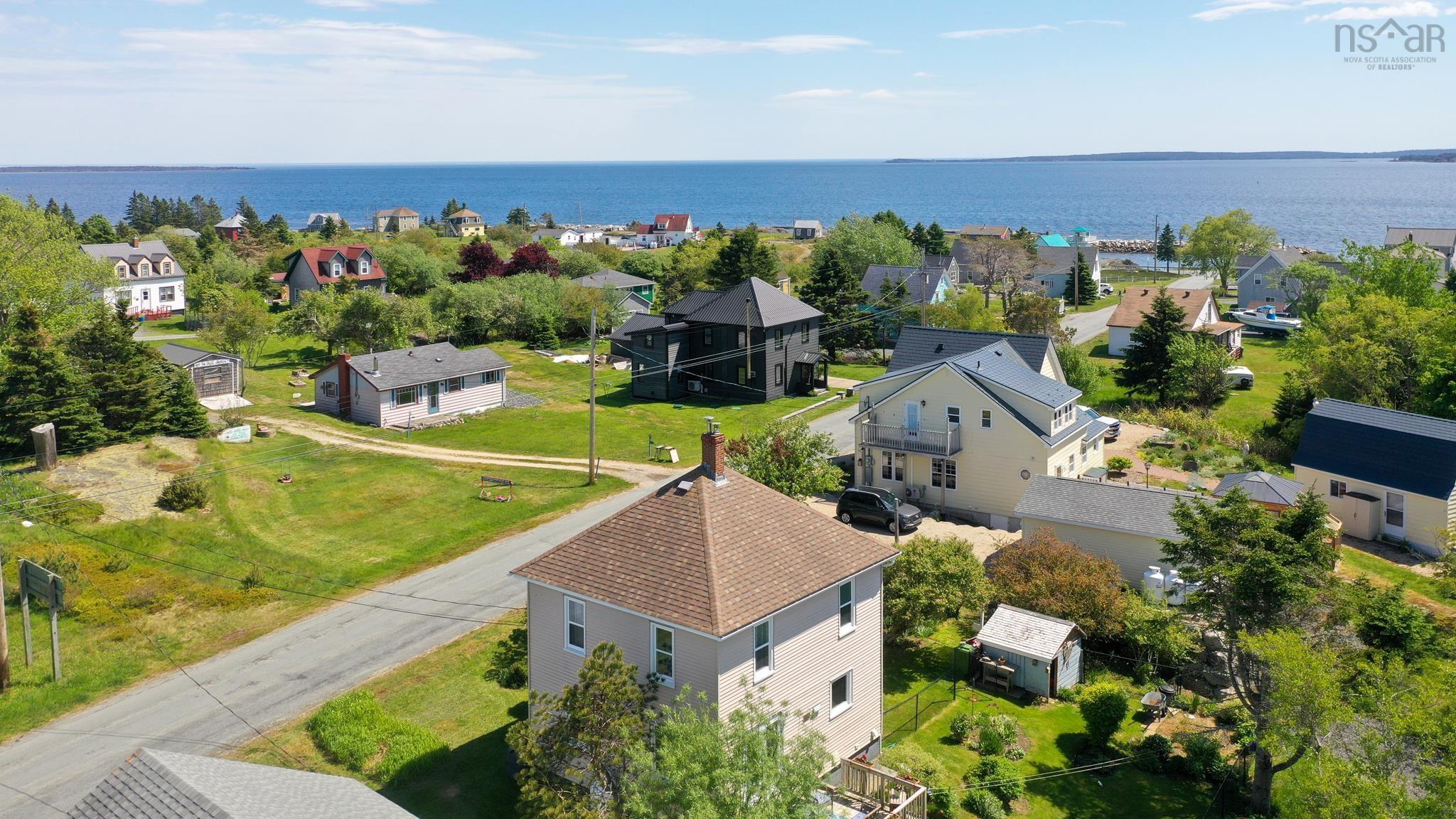 $439,000.00: 14 The Lane, Blue Rocks