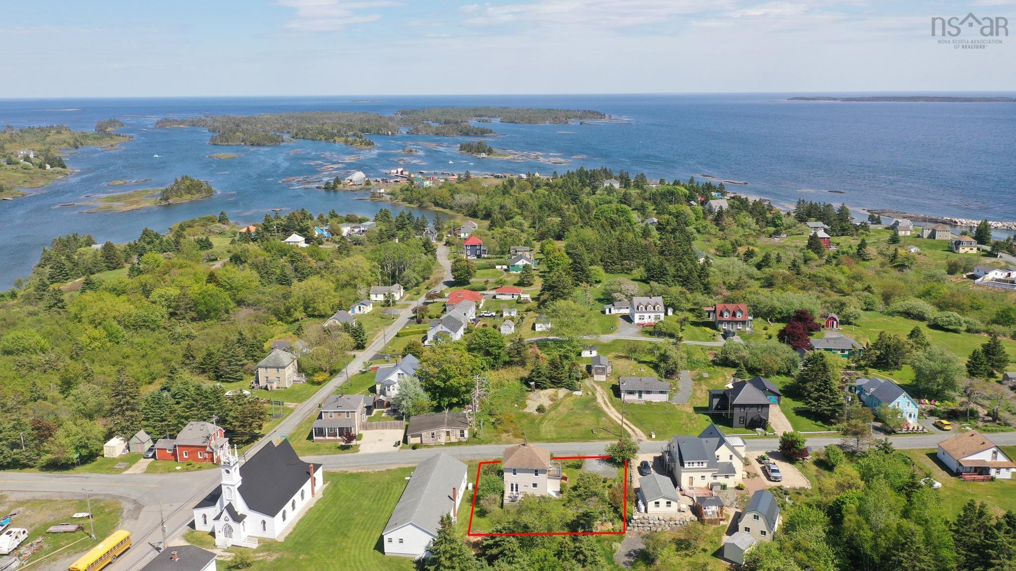 $439,000.00: 14 The Lane, Blue Rocks