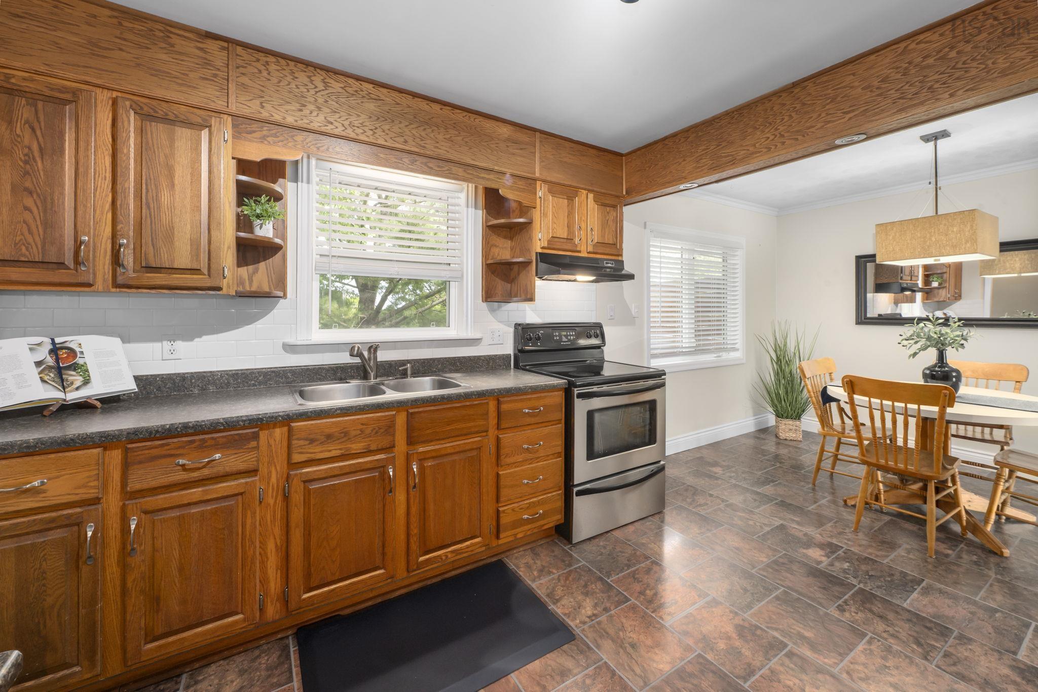 $519,900.00: 38 Ascot Way, Lower Sackville