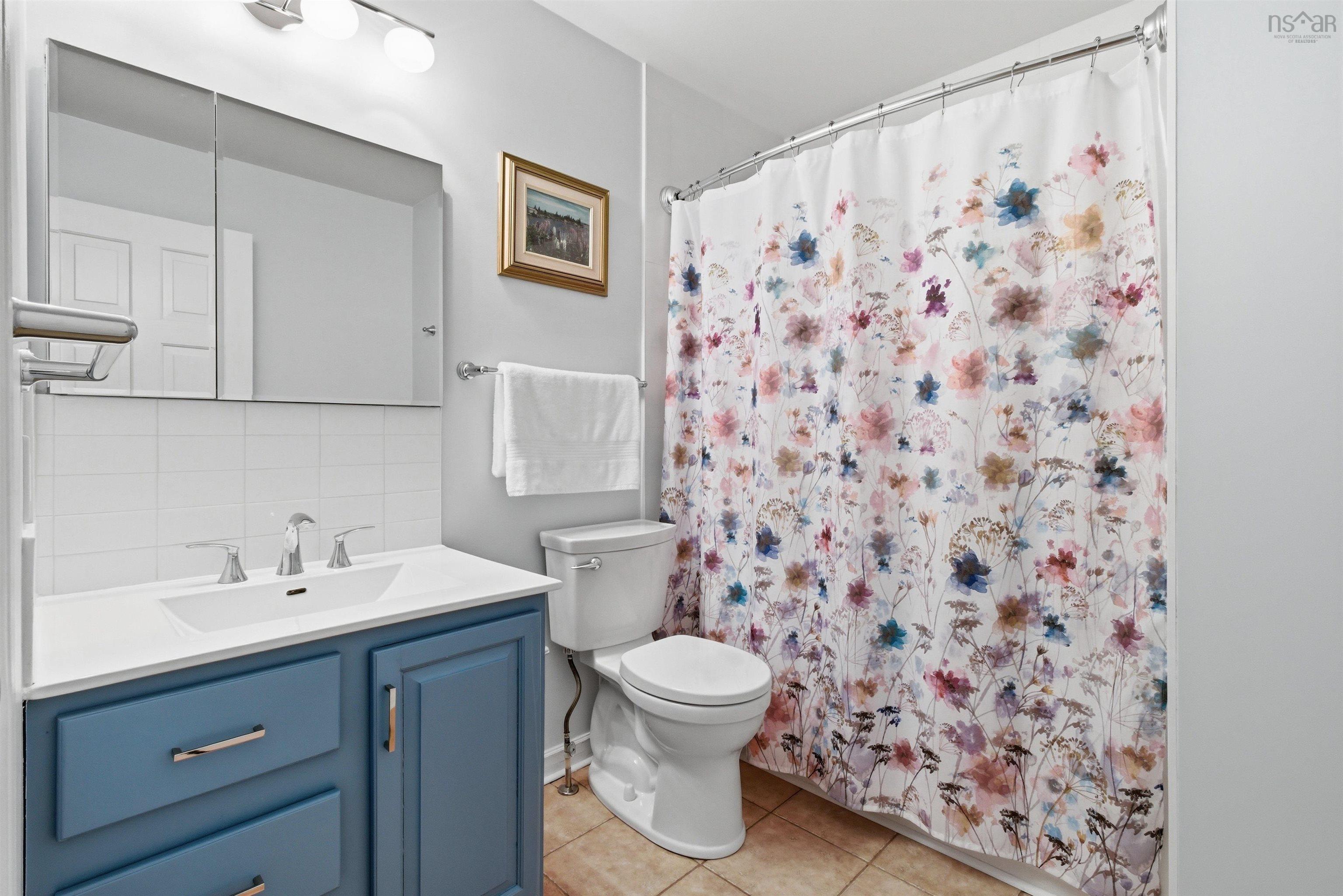 $699,900.00: 5 Juniper Way, Hubley