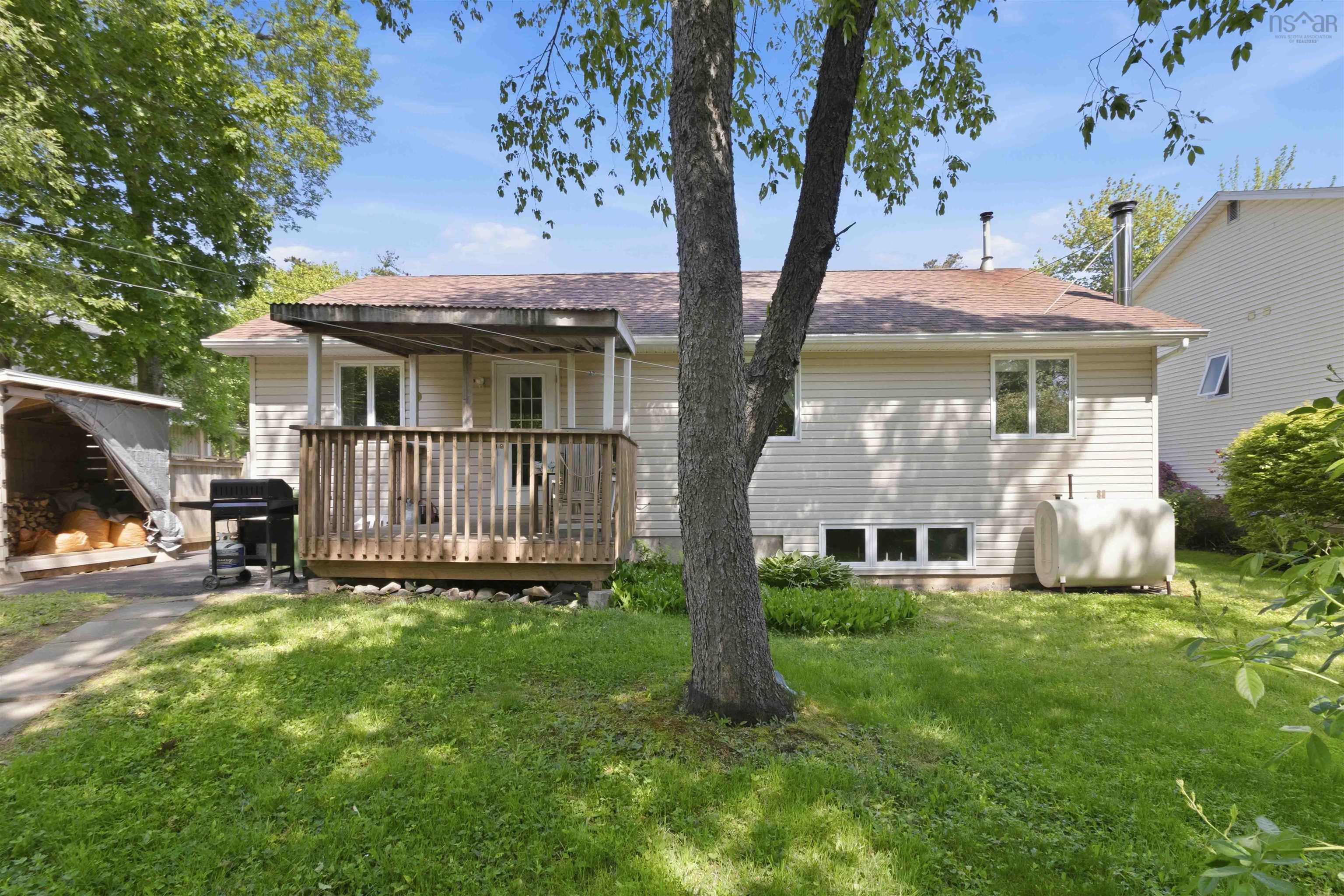 28 Fort Sackville Road, Bedford, NS (MLS 202614172)