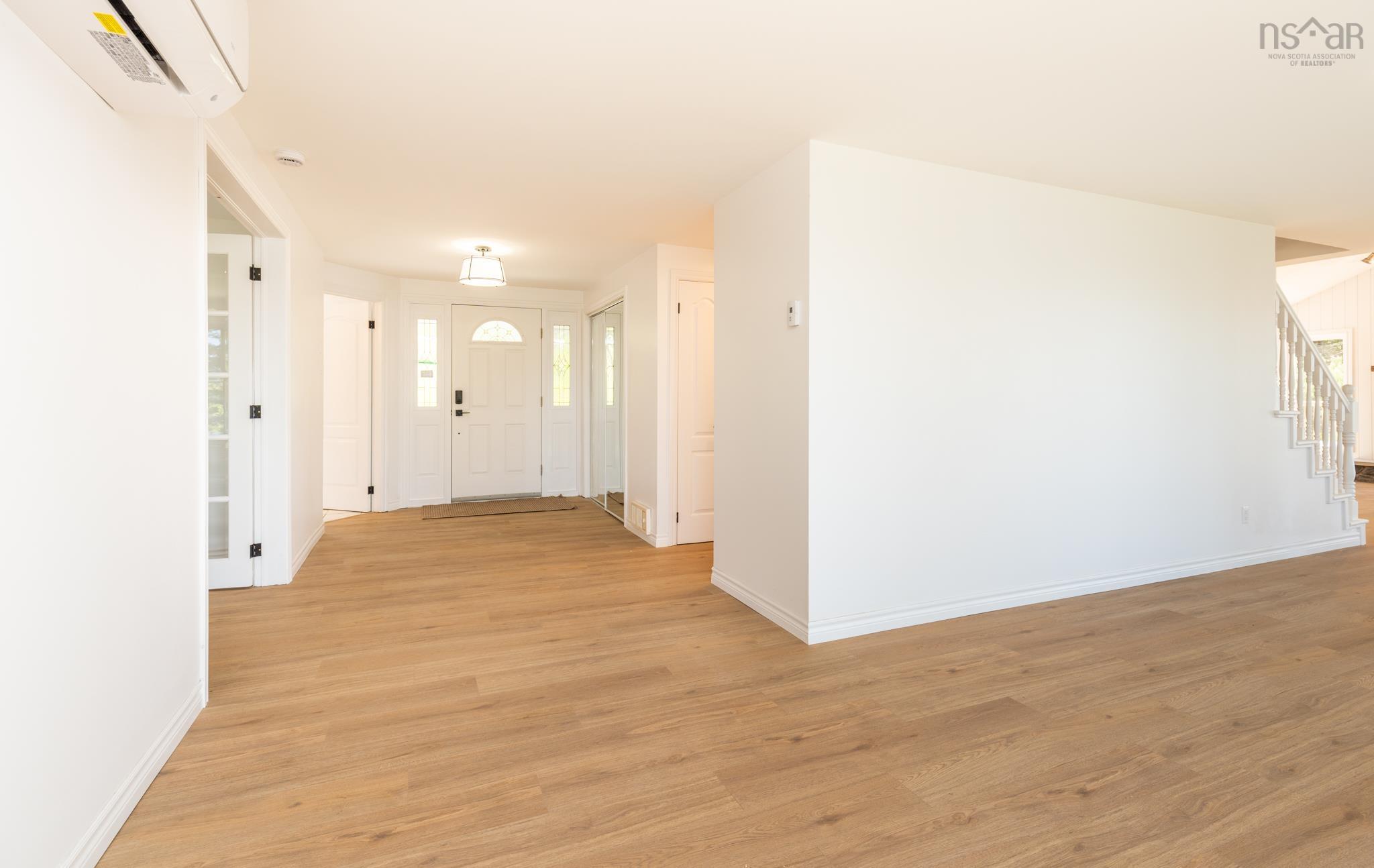 $1,200,000.00: 225 Canaan Road, Canaan