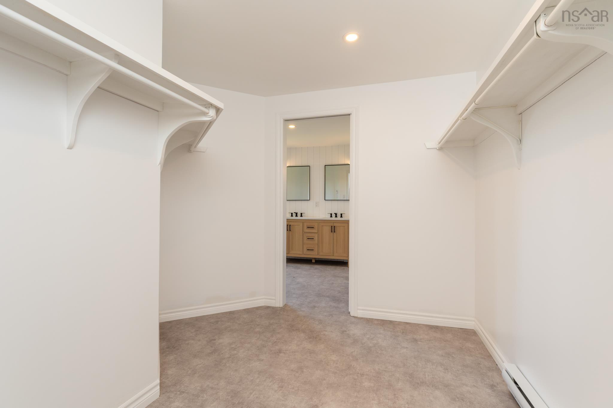 $1,200,000.00: 225 Canaan Road, Canaan