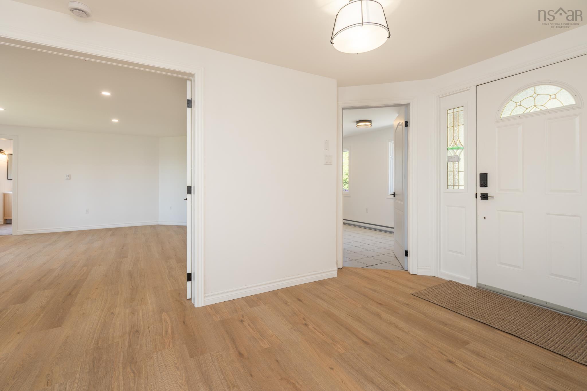 $1,200,000.00: 225 Canaan Road, Canaan