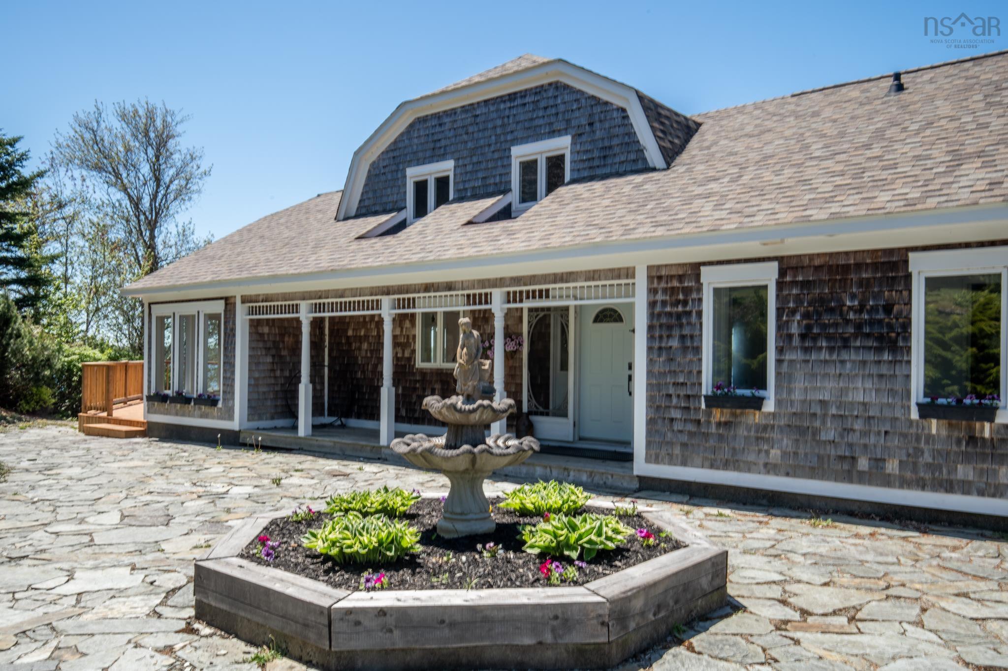 $1,200,000.00: 225 Canaan Road, Canaan