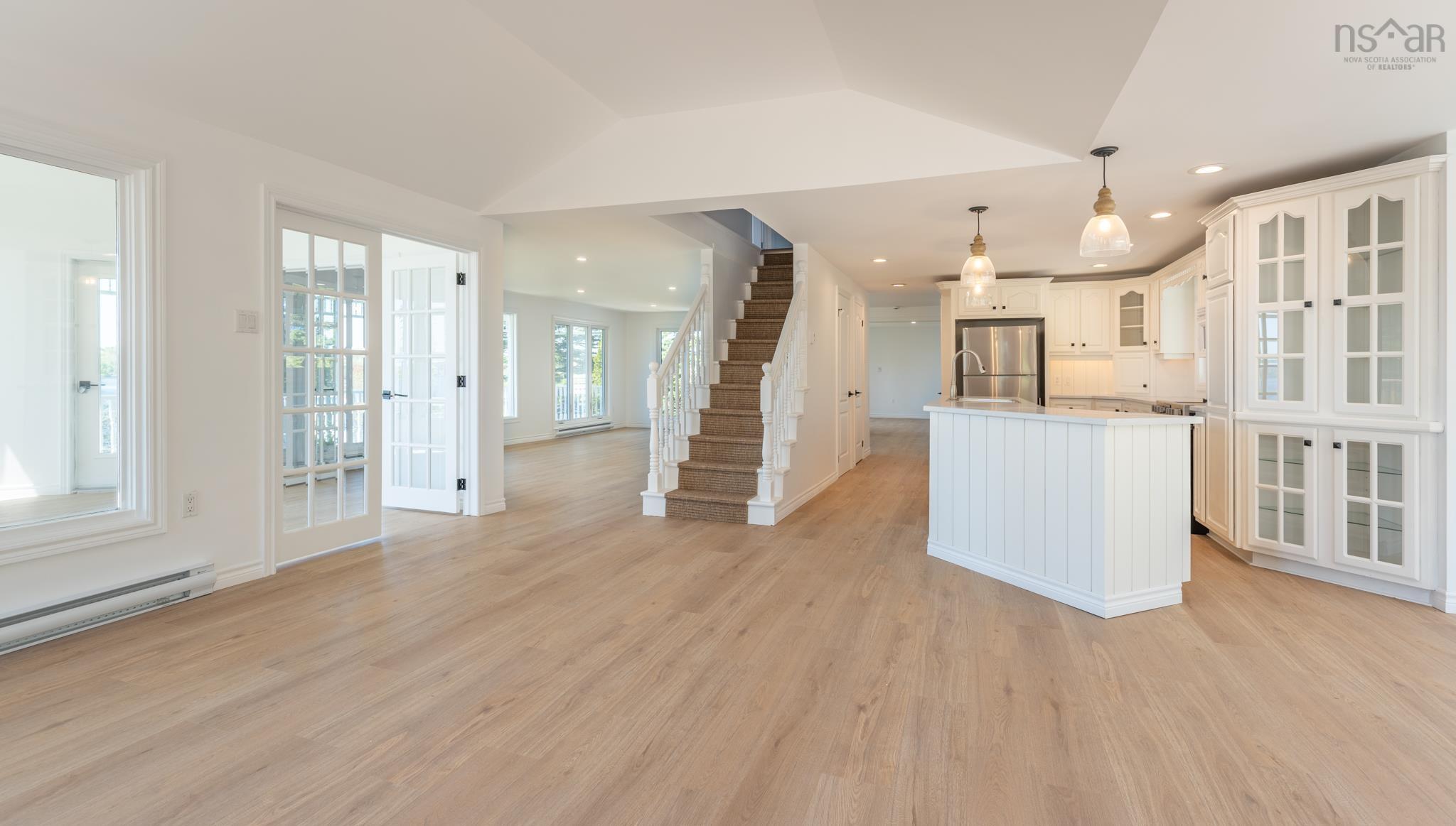$1,200,000.00: 225 Canaan Road, Canaan
