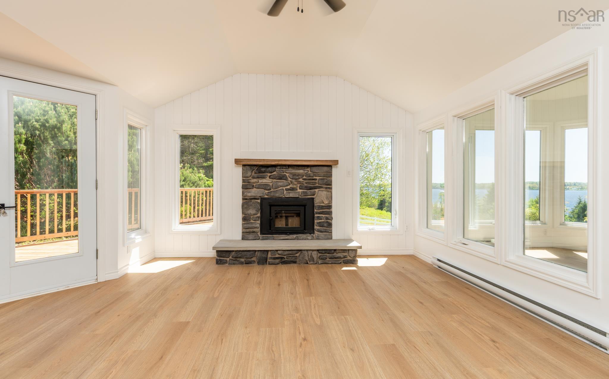 $1,200,000.00: 225 Canaan Road, Canaan
