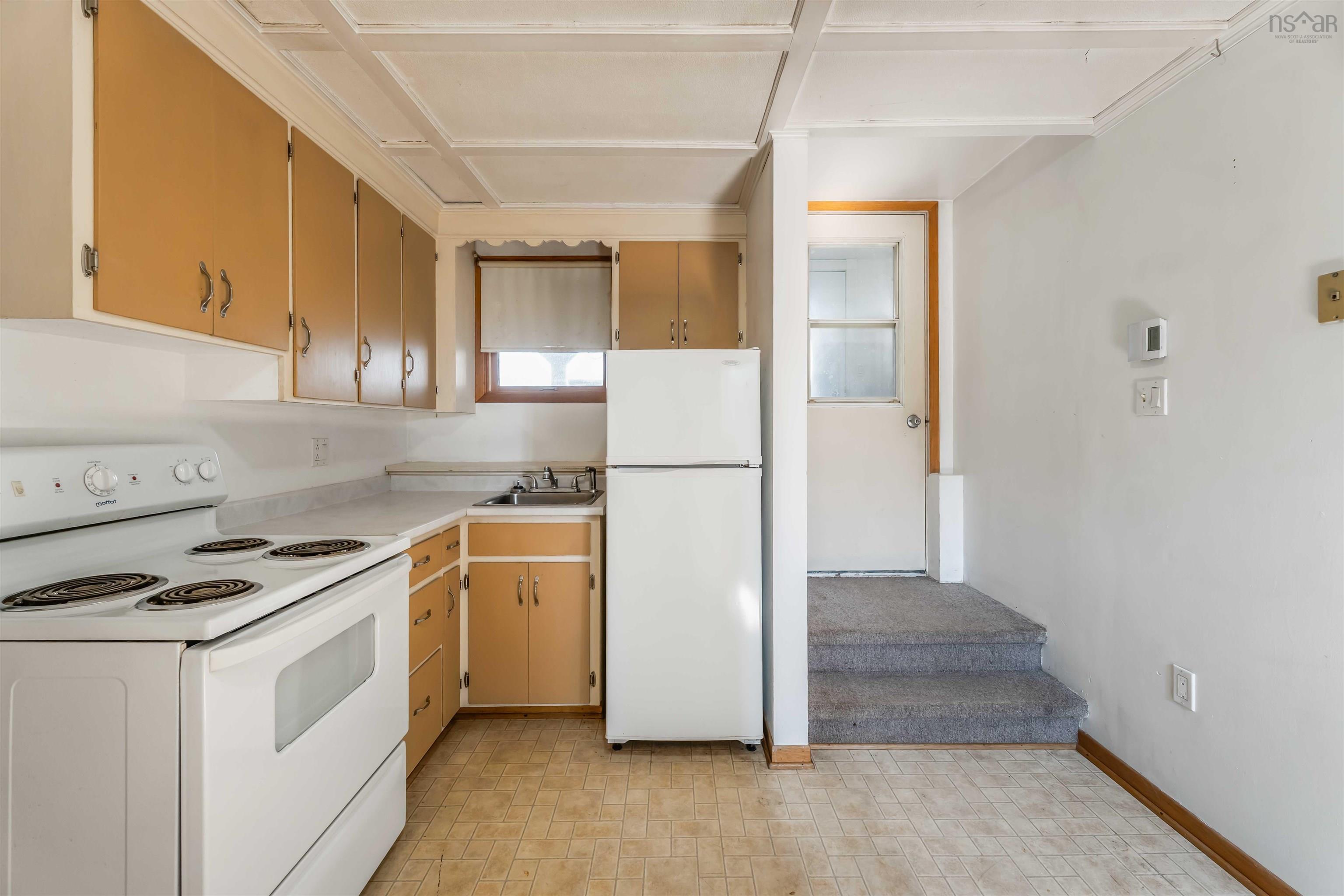 $475,000.00: 265 Black Hole, Sheffield Mills
