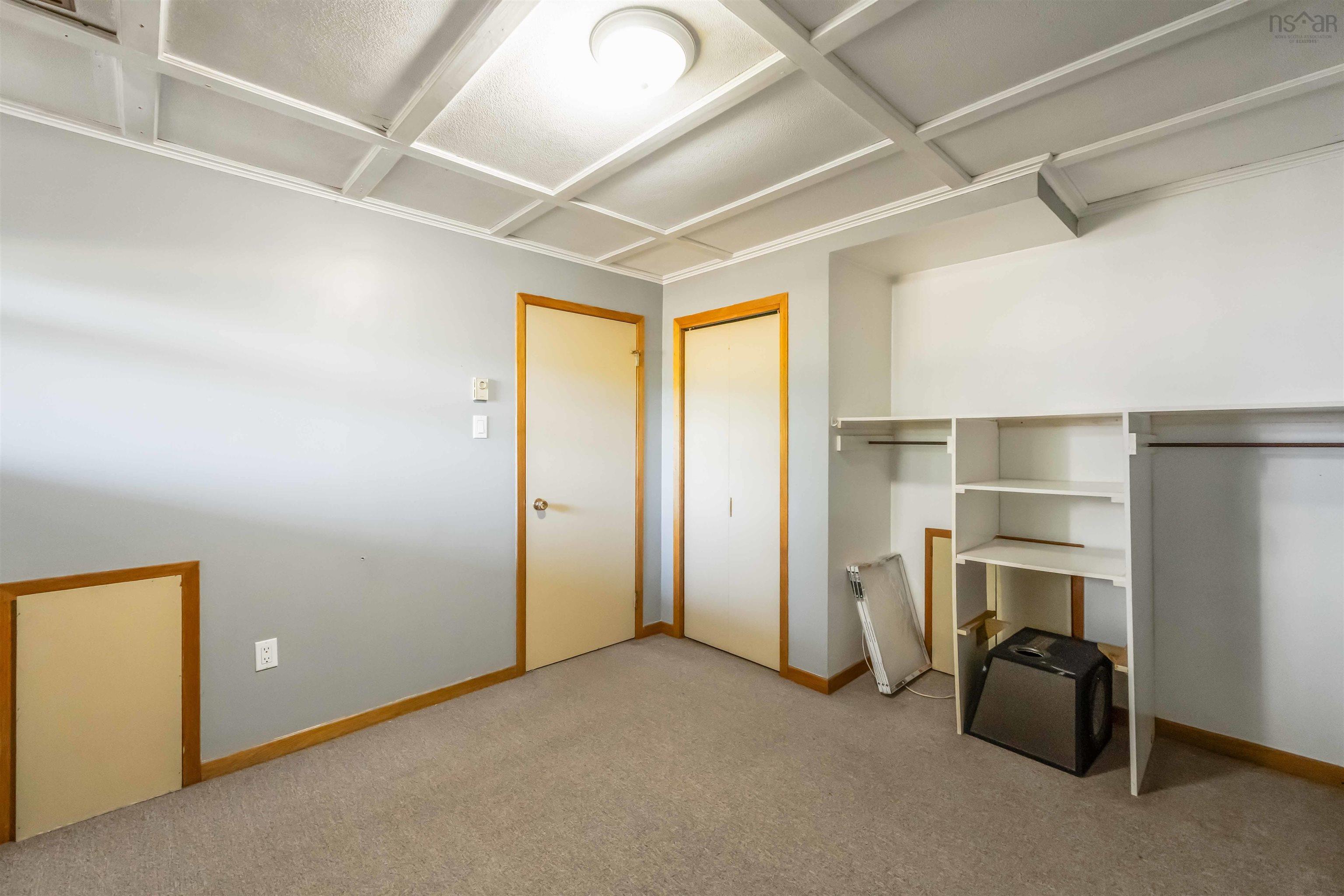 $475,000.00: 265 Black Hole, Sheffield Mills