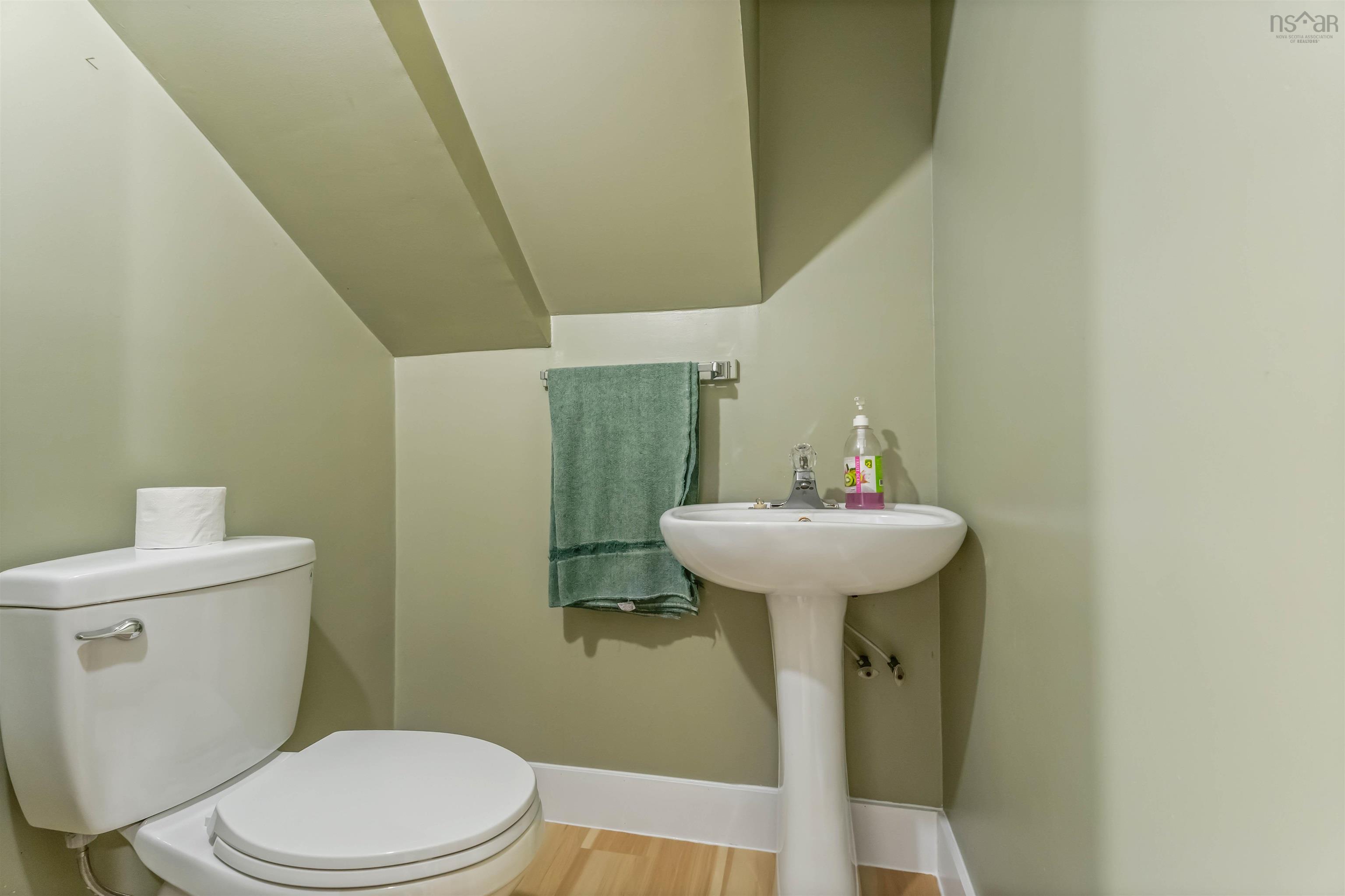 $475,000.00: 265 Black Hole, Sheffield Mills
