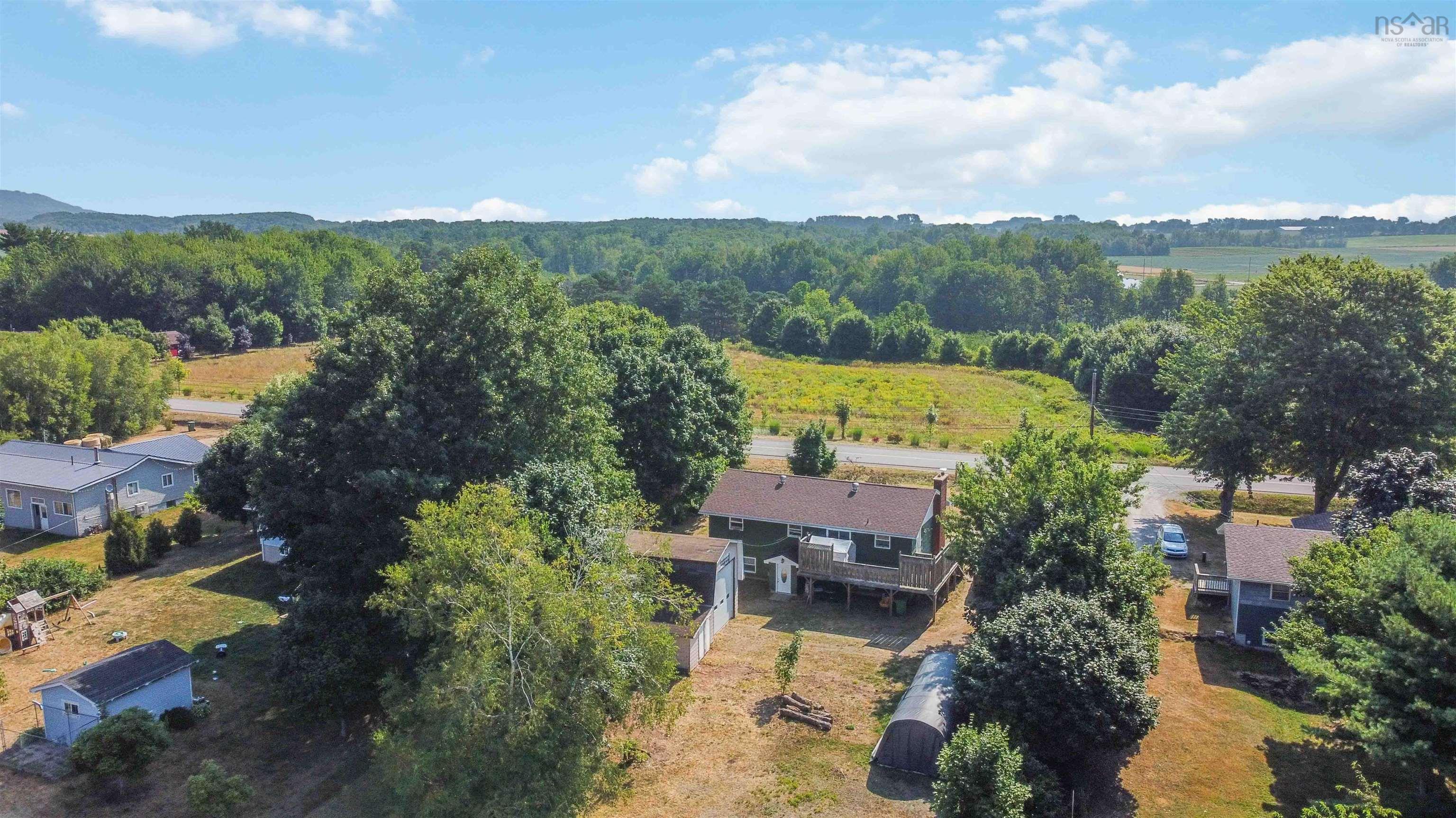 $475,000.00: 265 Black Hole, Sheffield Mills
