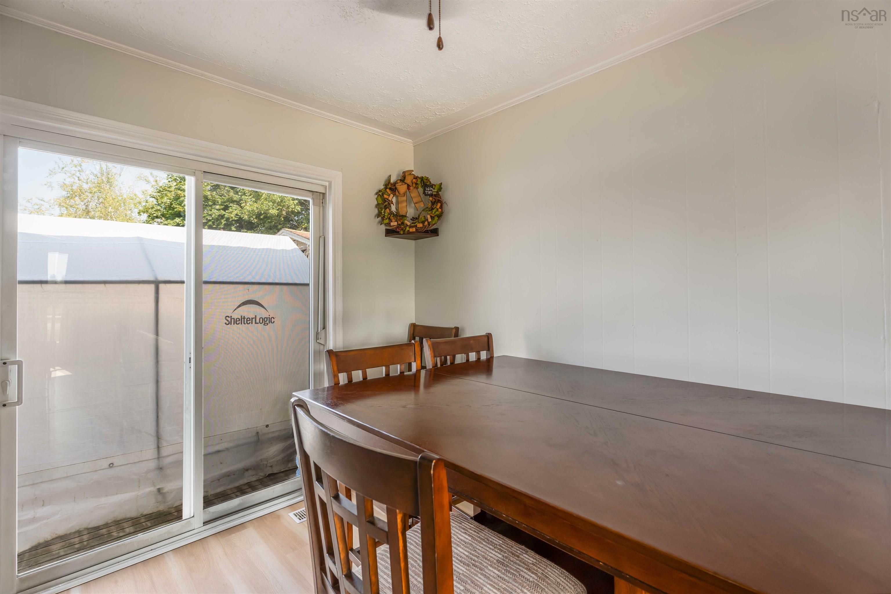 $475,000.00: 265 Black Hole, Sheffield Mills