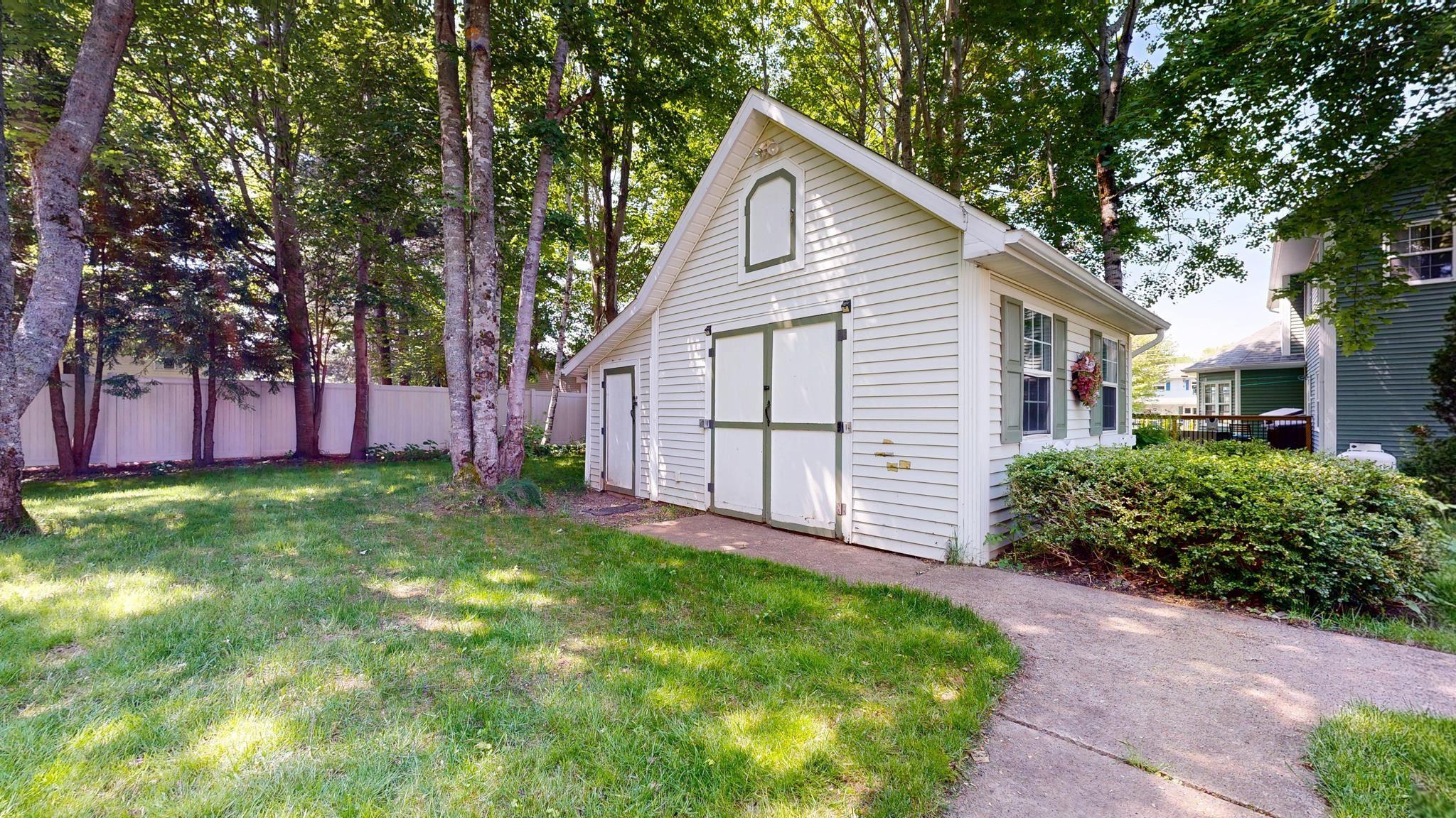 $529,900.00: 2115 Langille Drive, Coldbrook