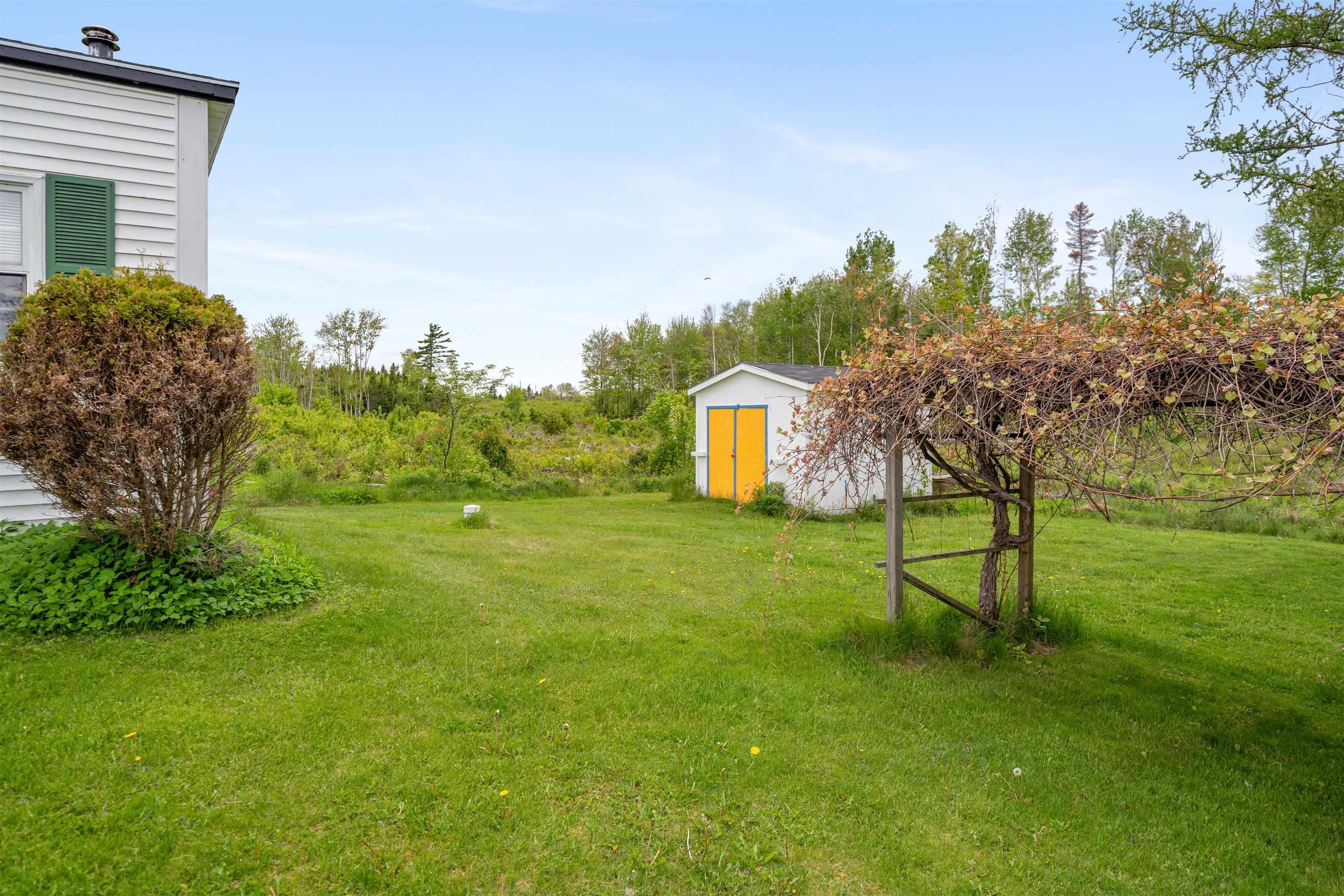 $475,000.00: 5226 Little Harbour Road, Little Harbour