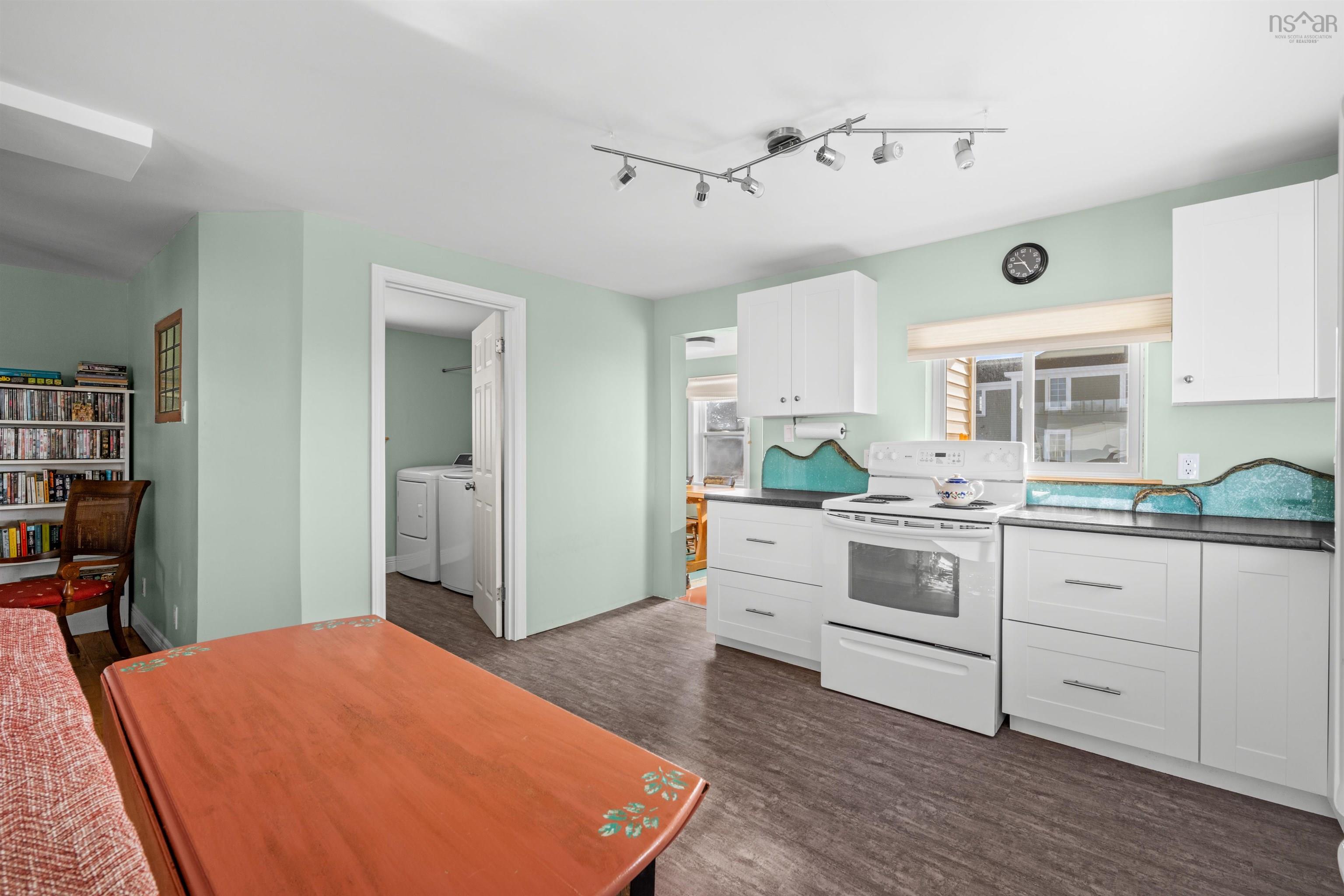 $555,000.00: 125 The Point Road, Blue Rocks