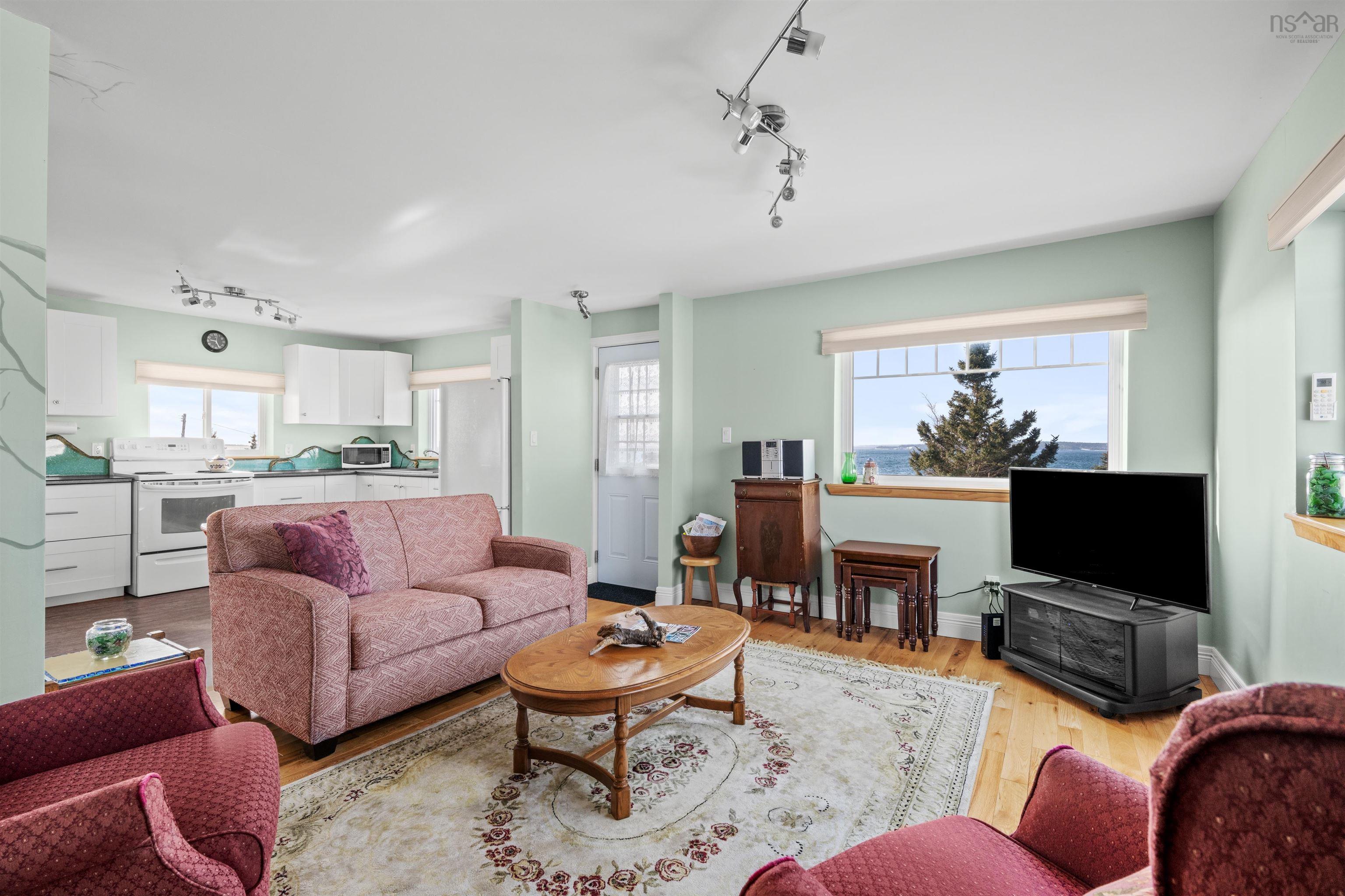 $555,000.00: 125 The Point Road, Blue Rocks