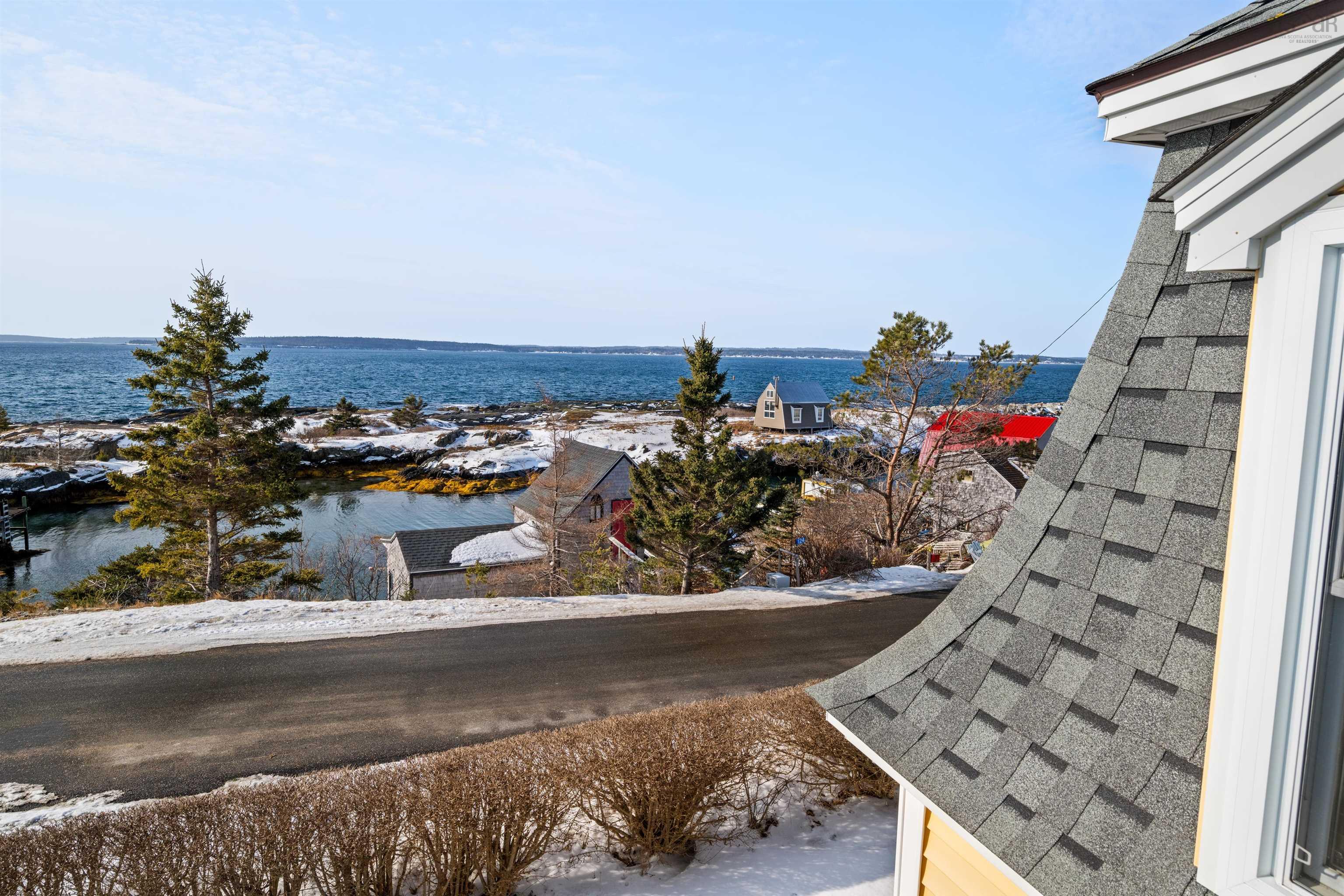 $555,000.00: 125 The Point Road, Blue Rocks