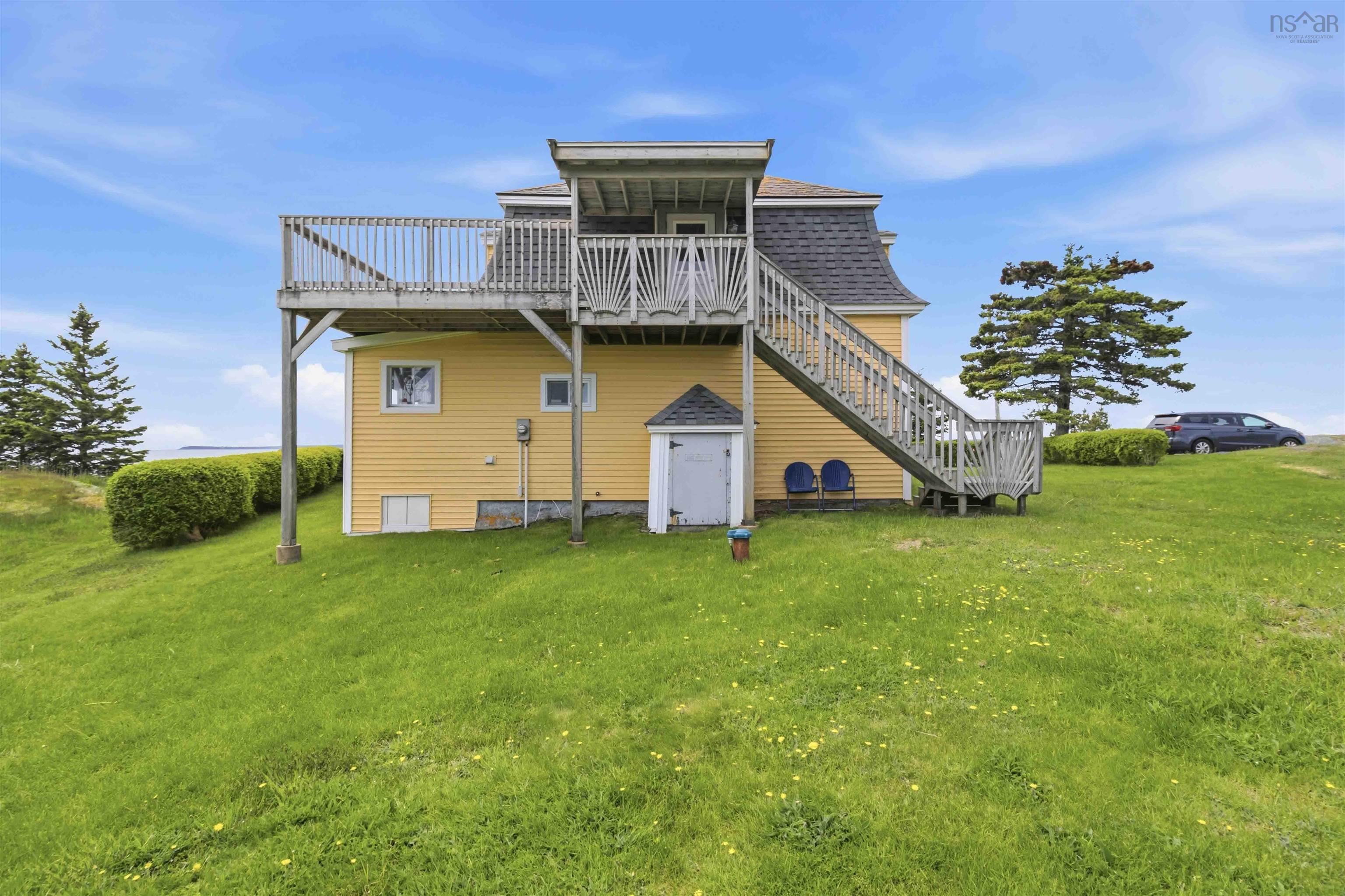 $555,000.00: 125 The Point Road, Blue Rocks