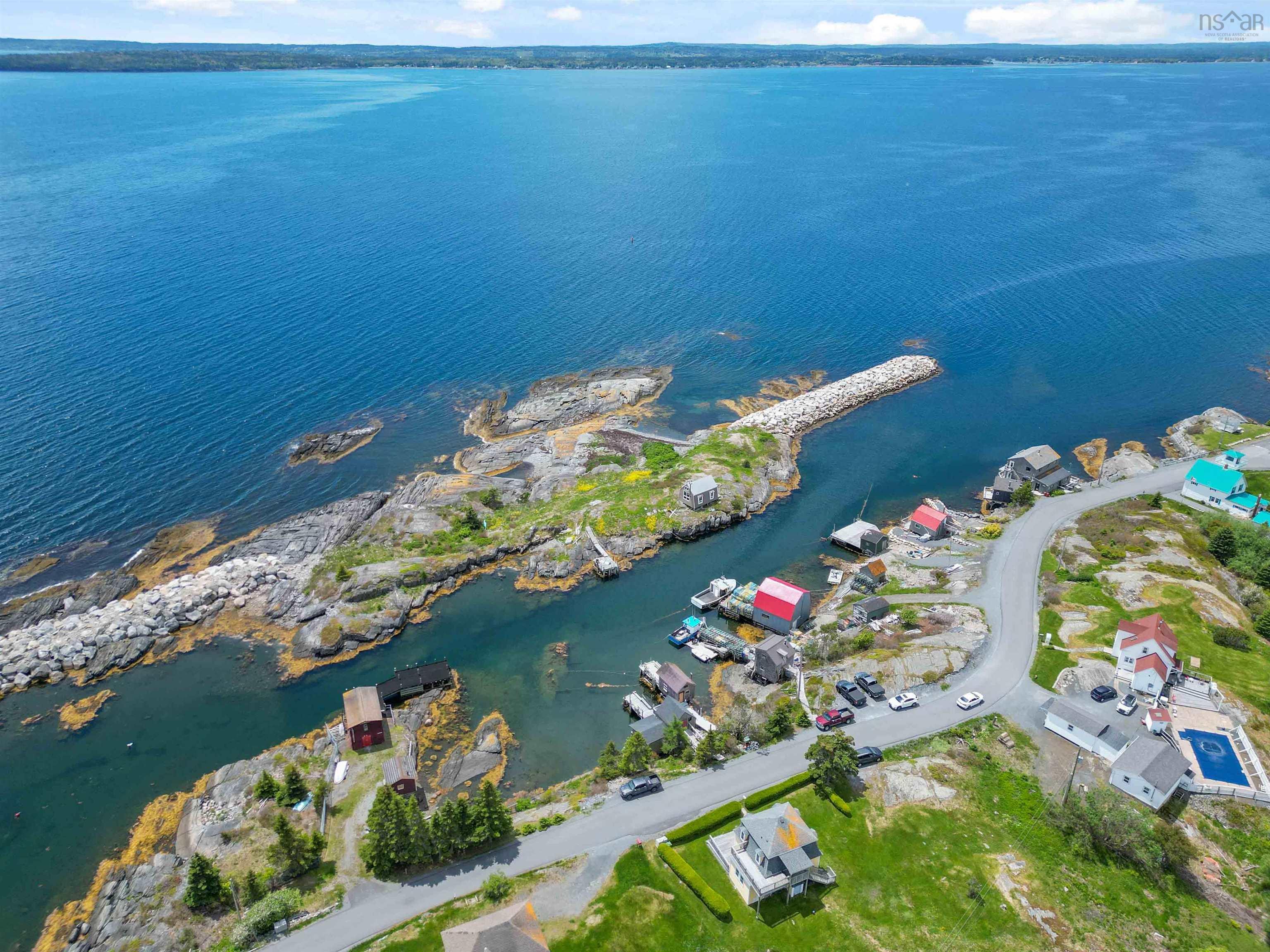 $555,000.00: 125 The Point Road, Blue Rocks