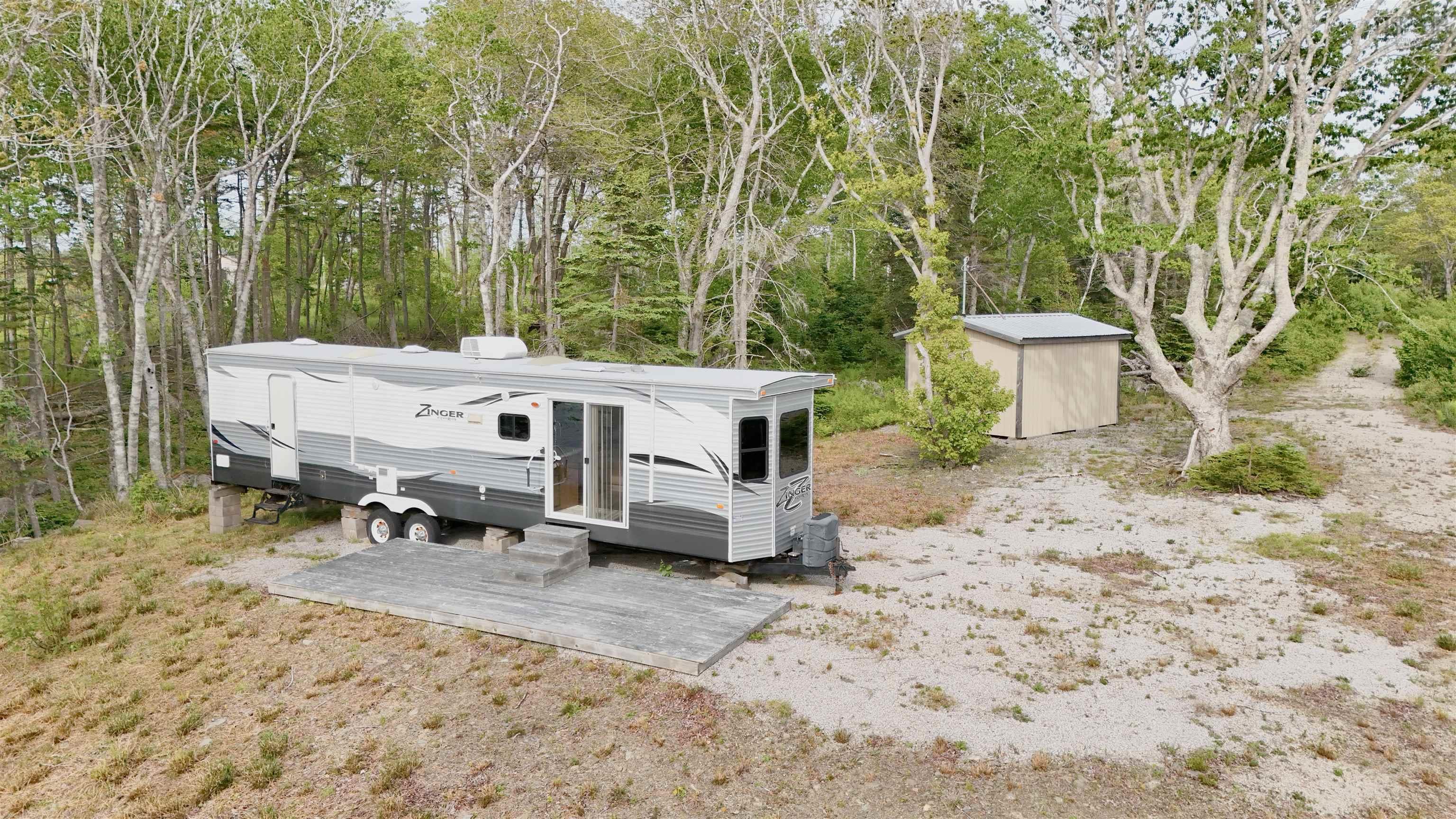 $159,900.00: 21 Caterpillar Loop, Darlings Lake