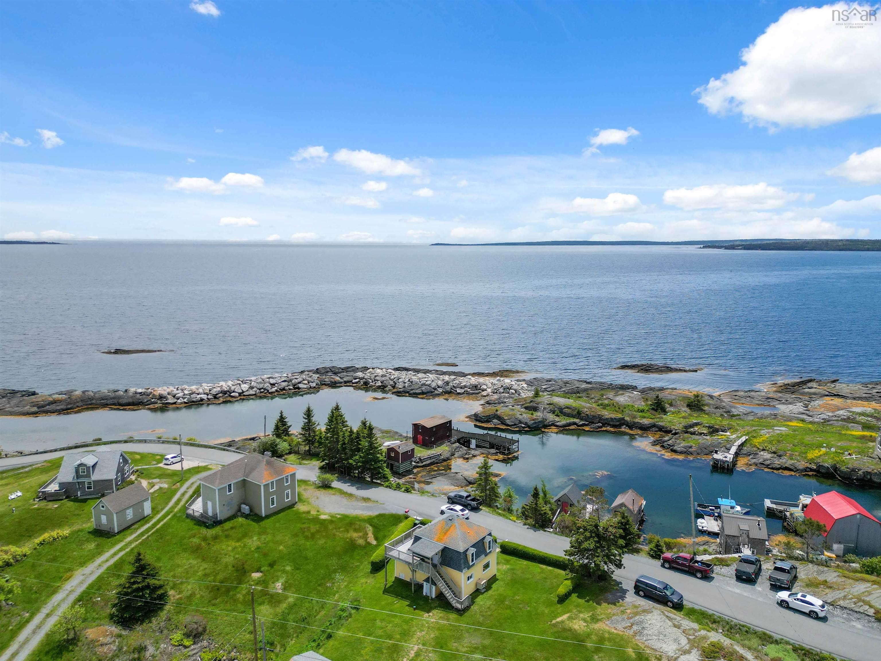 $555,000.00: 125 The Point Road, Blue Rocks