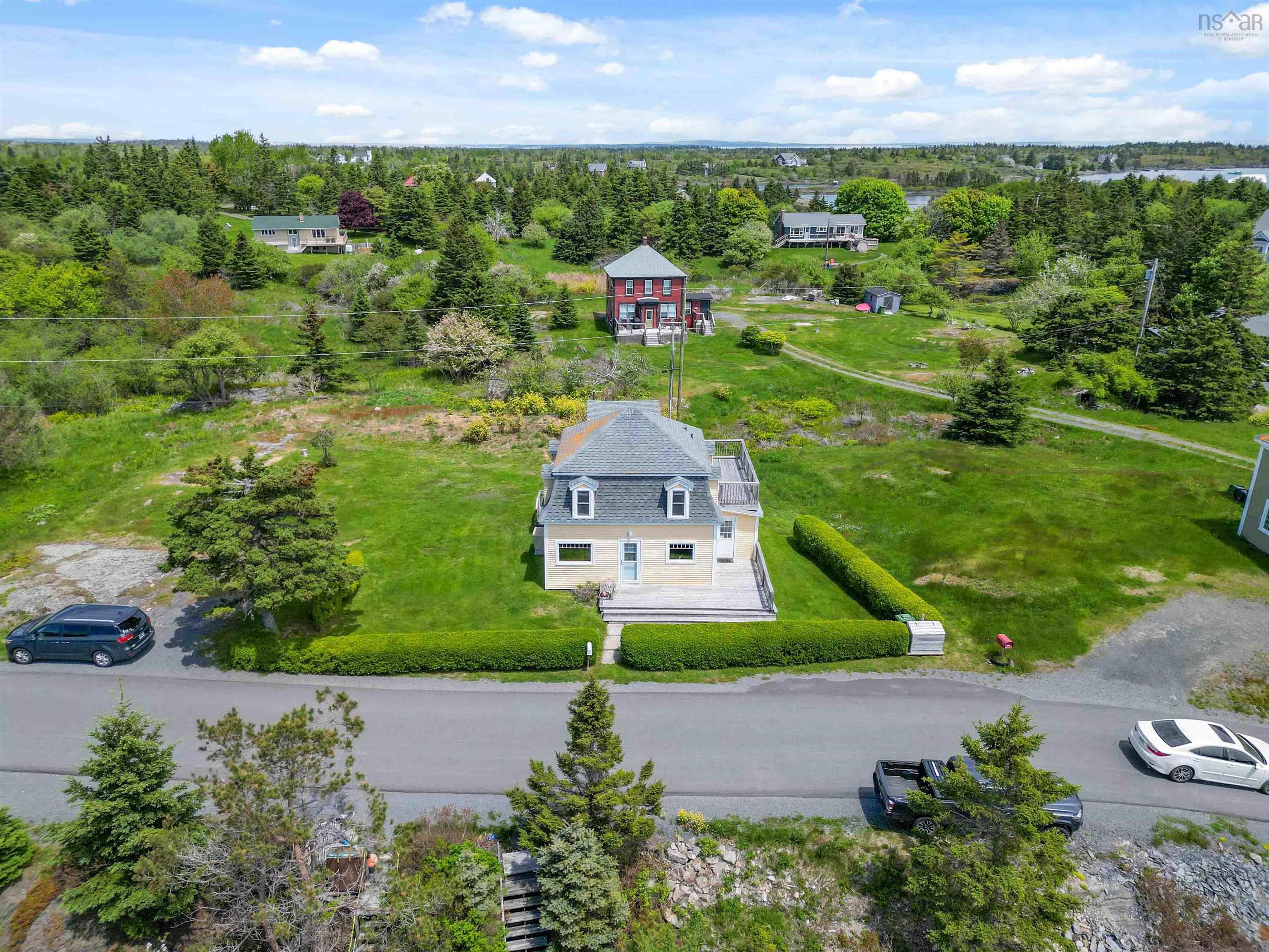 $555,000.00: 125 The Point Road, Blue Rocks